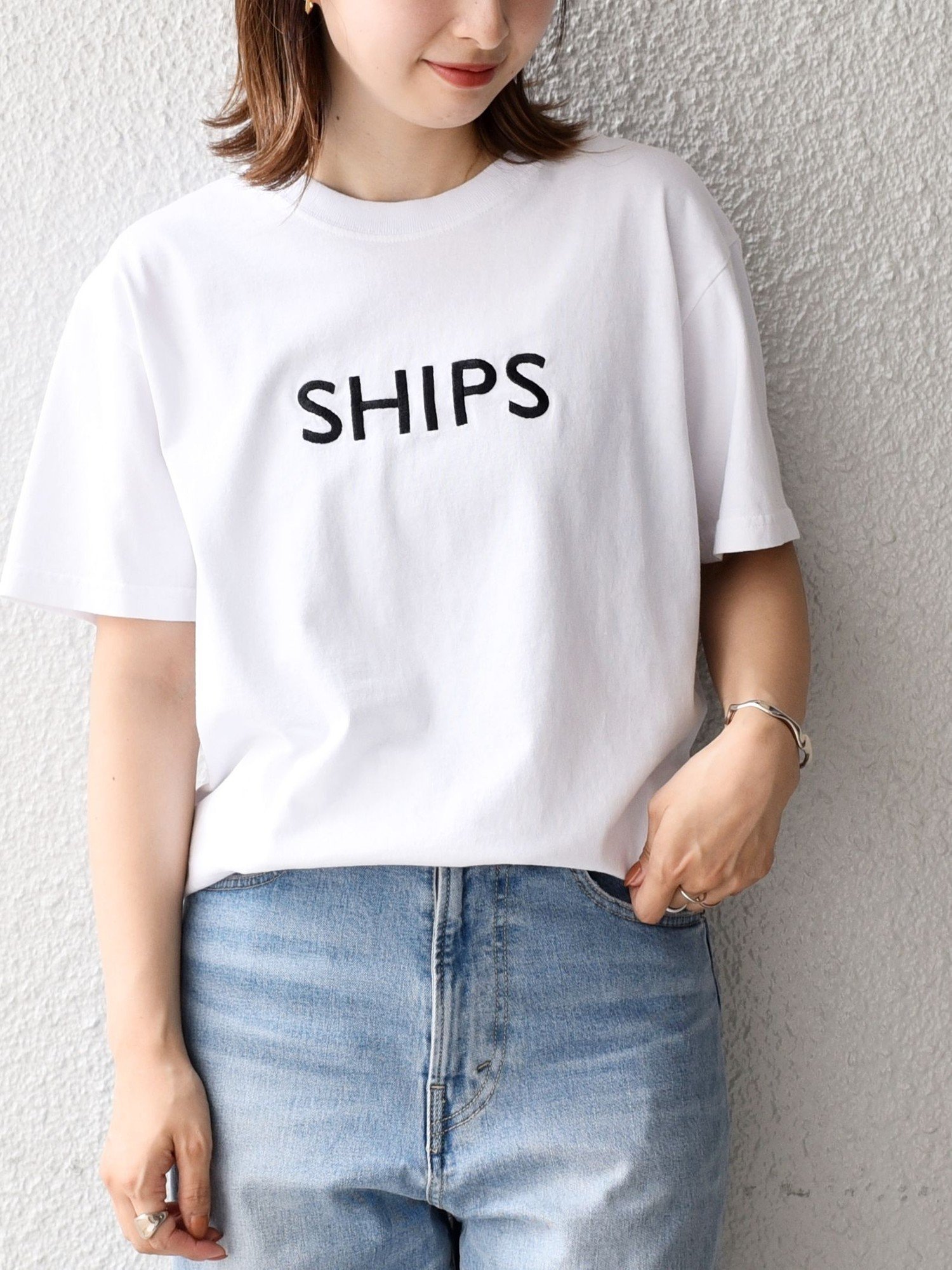 SHIPS SHIPS: ロゴ エンブロイダリー Tシャツ シップス トップス カットソー・Tシャツ ホワイト ブラック ベージュ ブルー ネイビー【送料無料】