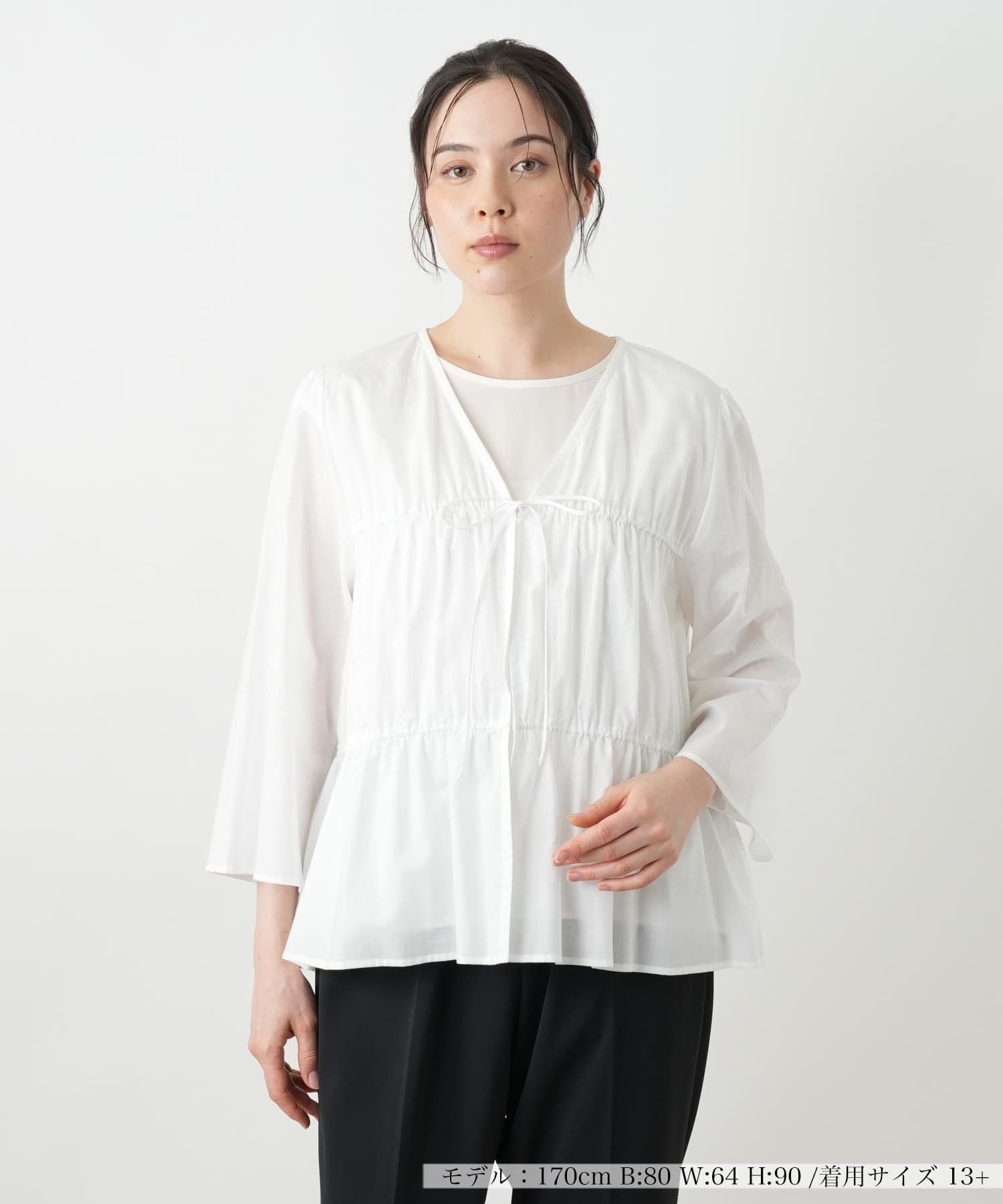 Leilian PLUS HOUSE Vネックブラウス【BOURGE】 レリアン プラスハウス トップス シャツ・ブラウス ホワイト ネイビー