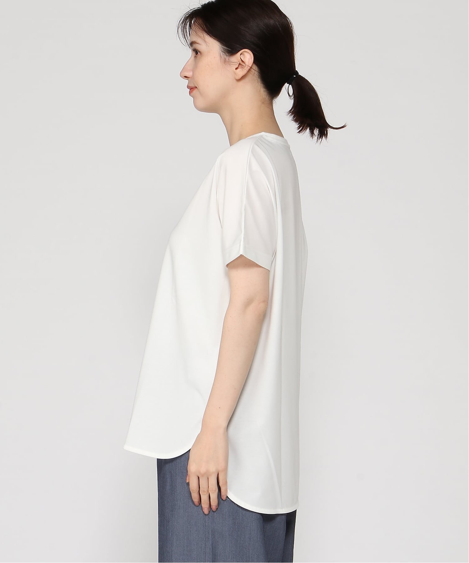 (W)プレーティング天竺 ロゴプリント Tシャツ クロコダイル トップス カットソー・Tシャツ ホワイト ピンク