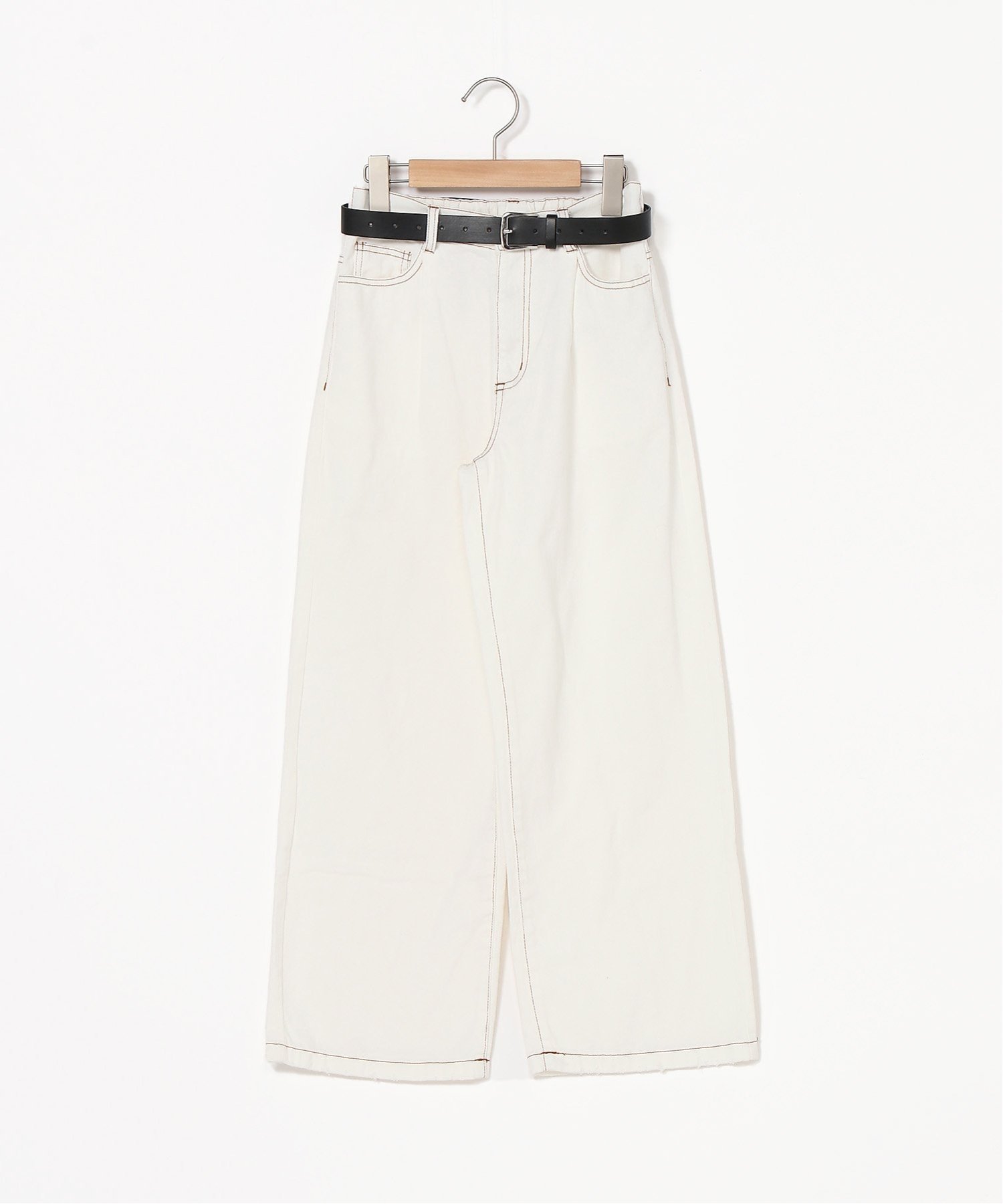 LOVETOXIC 合皮ベルト付タックワイドパンツ ナルミヤオンライン パンツ ジーンズ・デニムパンツ ホワイト グレー ブルーのサムネイル