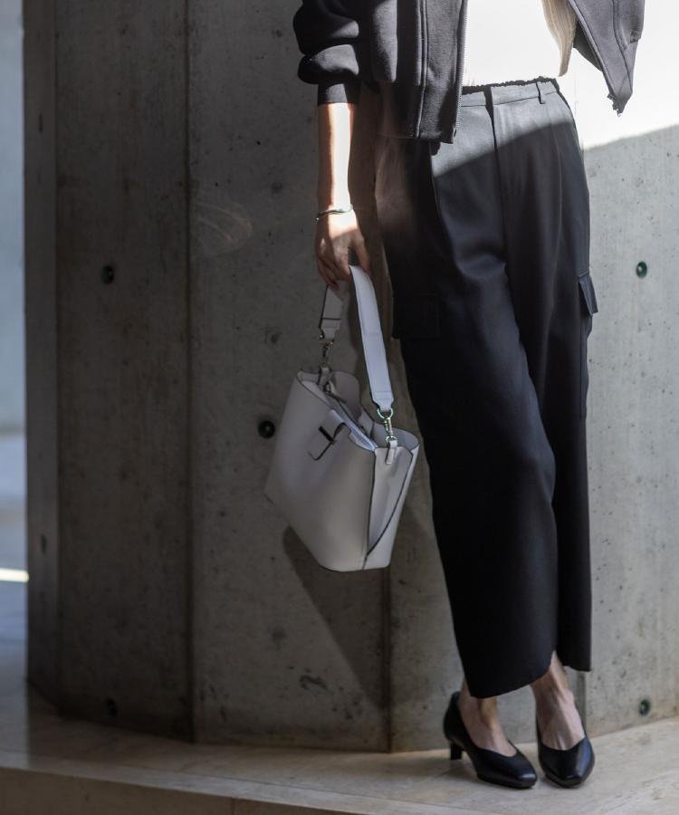 Reflect ストレートワイドカーゴパンツ リフレクト パンツ その他のパンツ ブラック グレー