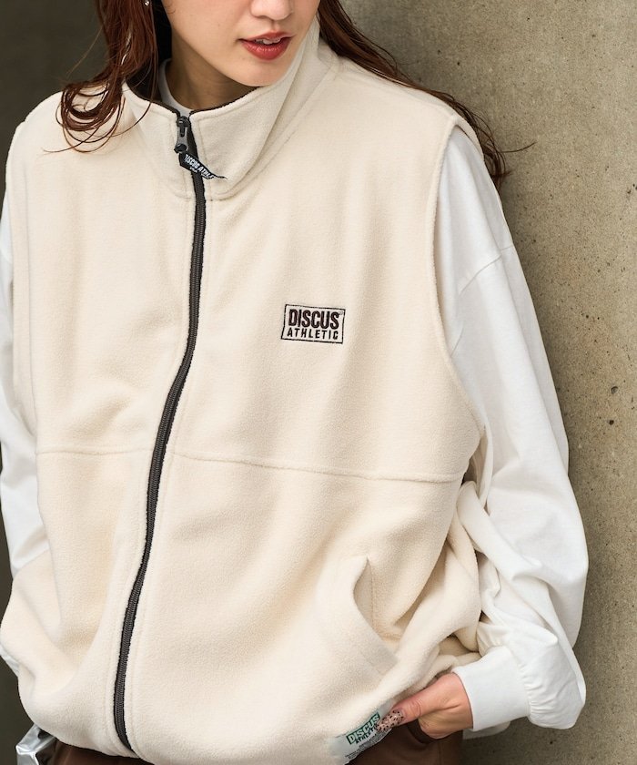 DISCUS ATHLETIC 別注 配色 フリース ベスト【限定展開】 25AW フリークスストア ジャケット・アウター その他のジャケット・アウター ブルー ベージュ ネイビー ブラック【送料無料】のサムネイル