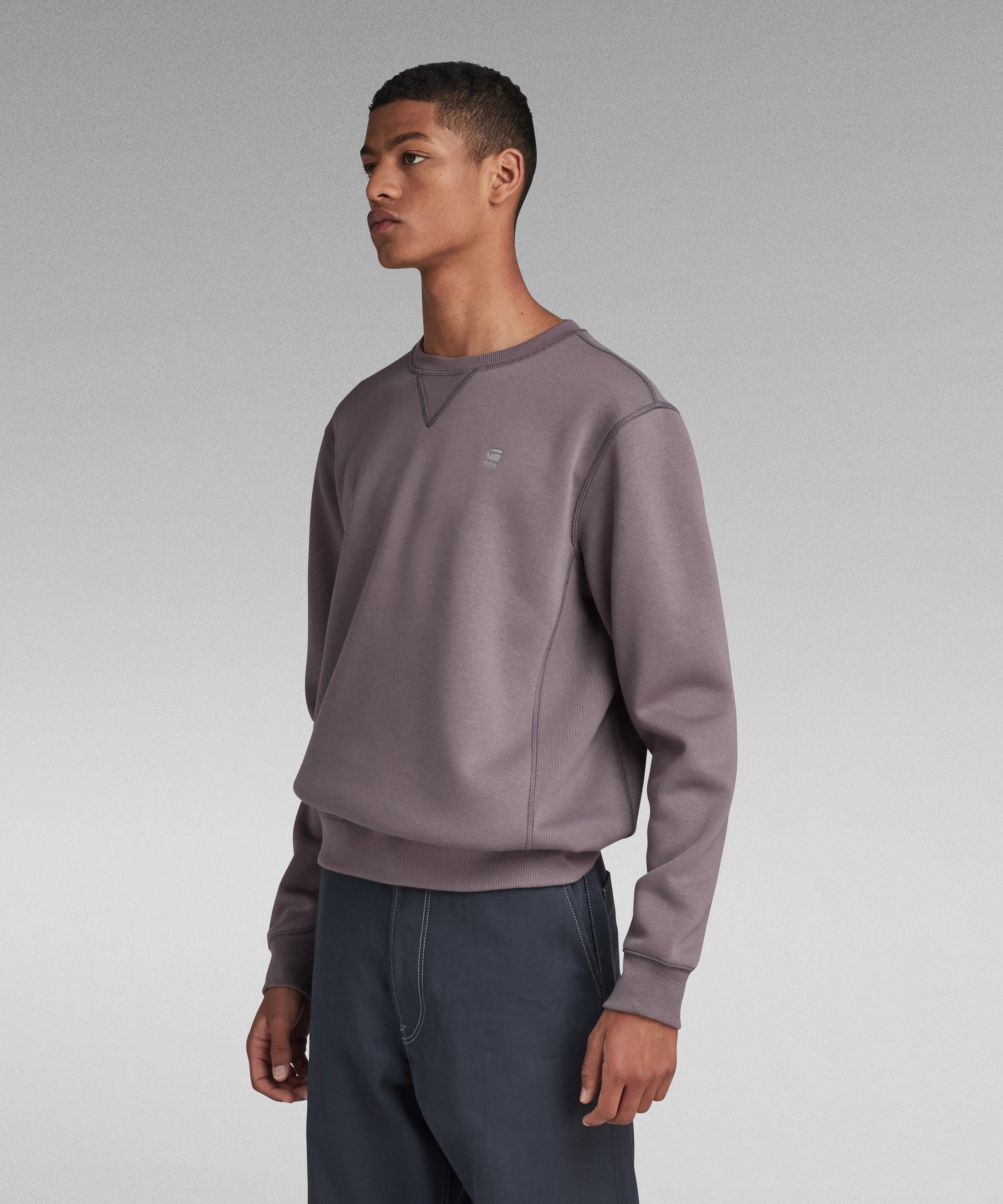 【公式ショップ】Premium Core Sweater/ベーシックワンポイントロゴスウェット ジースターロゥ トップス スウェット・トレーナー グレー
