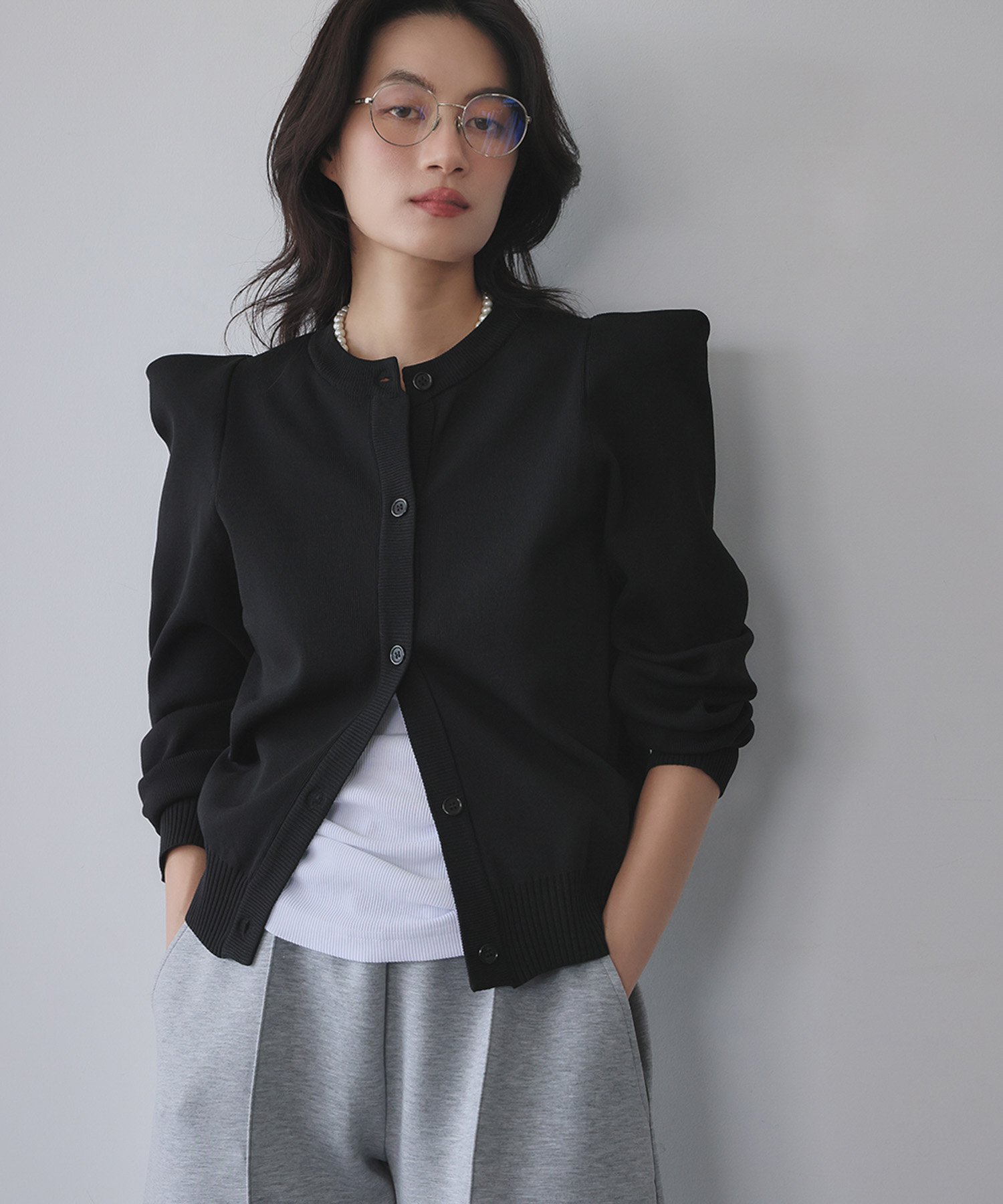 【SALE／12%OFF】ELFRANK パワーショルダー クルーネック ニットカーディガン ガール トップス カーディガン グリーン ブラック【送料無料】のサムネイル