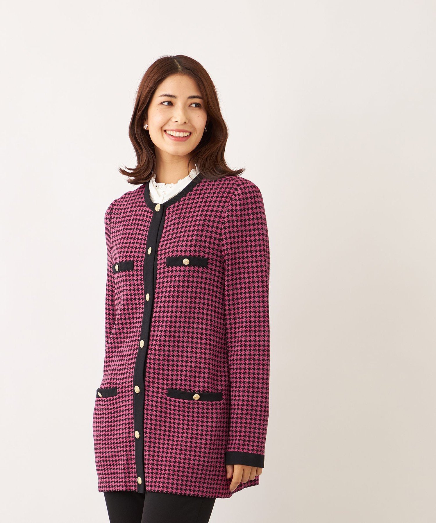 【SALE／45%OFF】TO BE CHIC 千鳥 ミドルカーディガン トゥー ビー シック トップス ニット ホワイト ピンク【送料無料】
