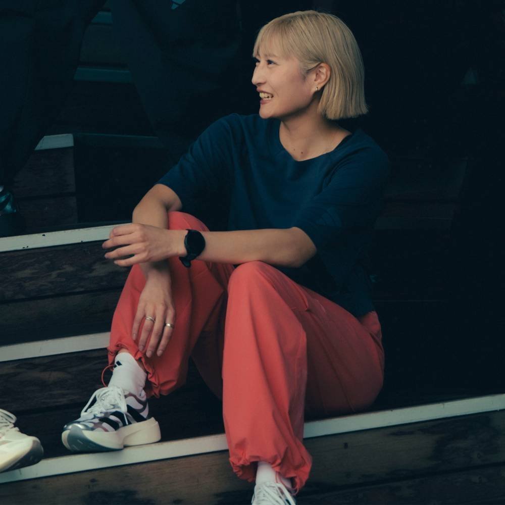 【公式】アディダス adidas 返品可 DAY//O ランニング 半袖Tシャツ アディダス トップス カットソー・Tシャツ グレー
