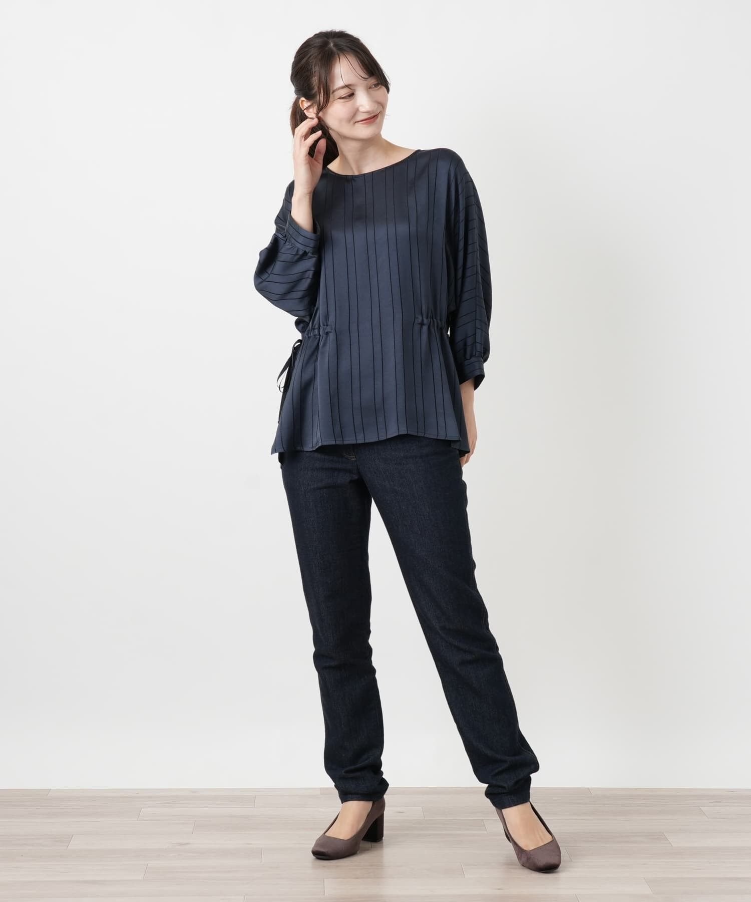 Leilian ストライプペプラムブラウス【ROCHAS Premiere】 レリアン トップス シャツ・ブラウス ネイビー ベージュ
