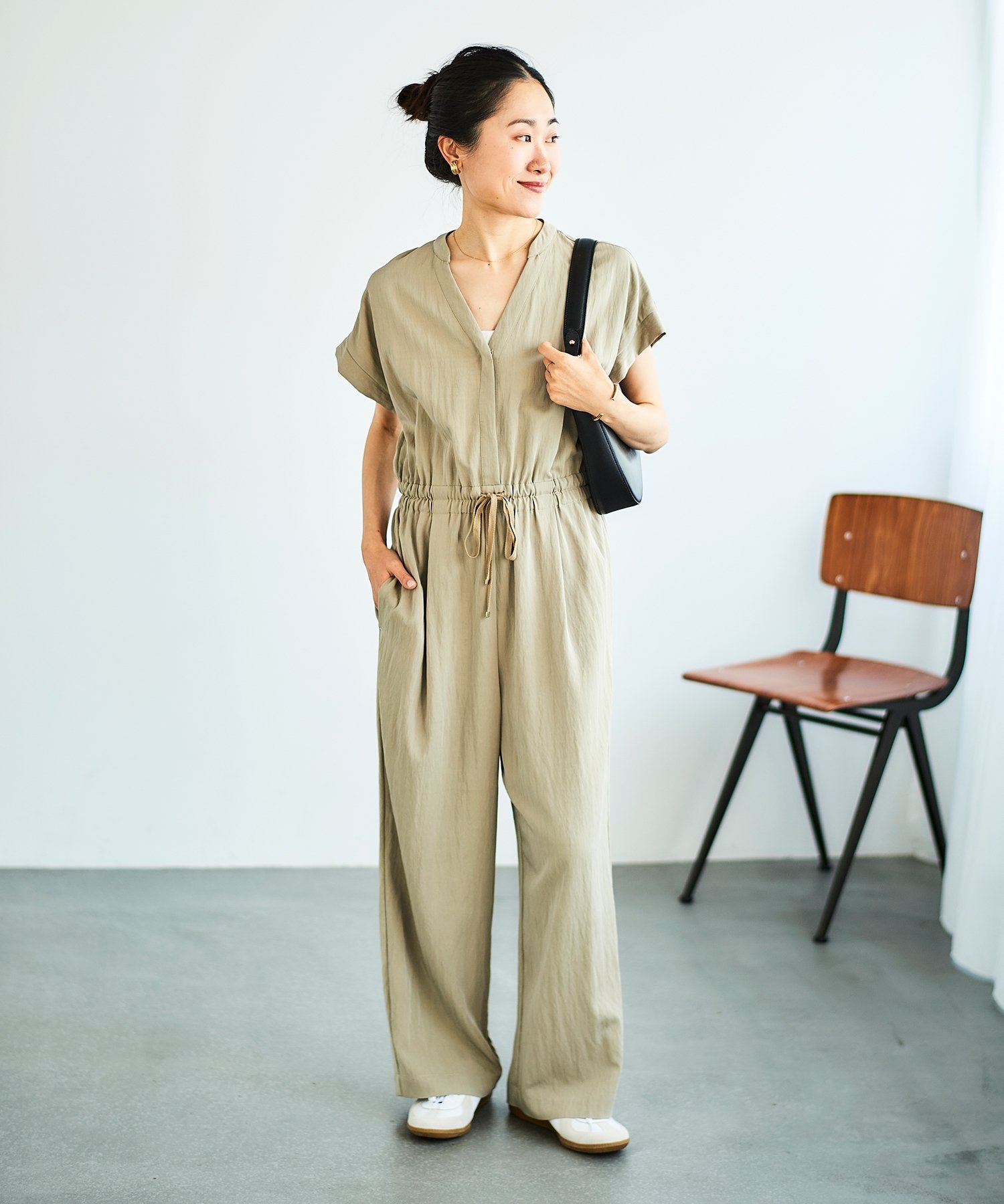 【SALE／55%OFF】le.coeur blanc ヴィンテージライクジャンプスーツ ルクールブラン ワンピース・ドレス その他のワンピース・ドレス ベージュ グレー【送料無料】のサムネイル