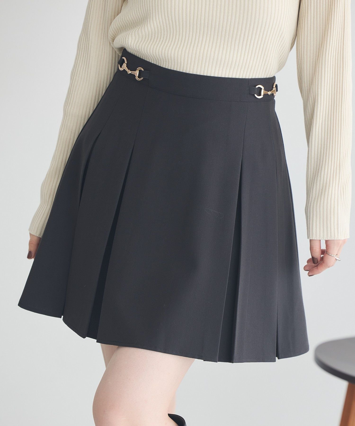 earth music&ecology ビット付きミニスカート アースミュージック&エコロジー スカート その他のスカー..