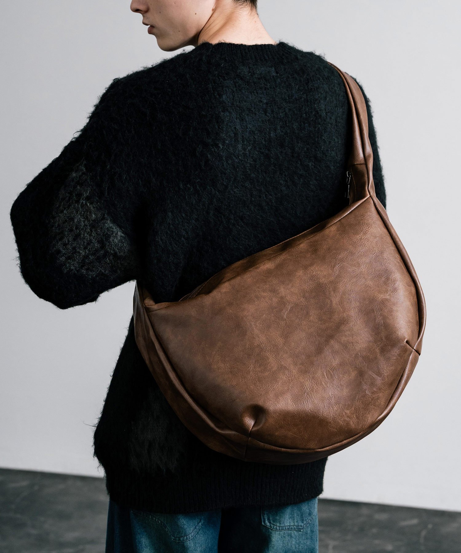 Rocky Monroe PUレザーショルダーバッグ ロッキーモンロー バッグ ショルダーバッ...