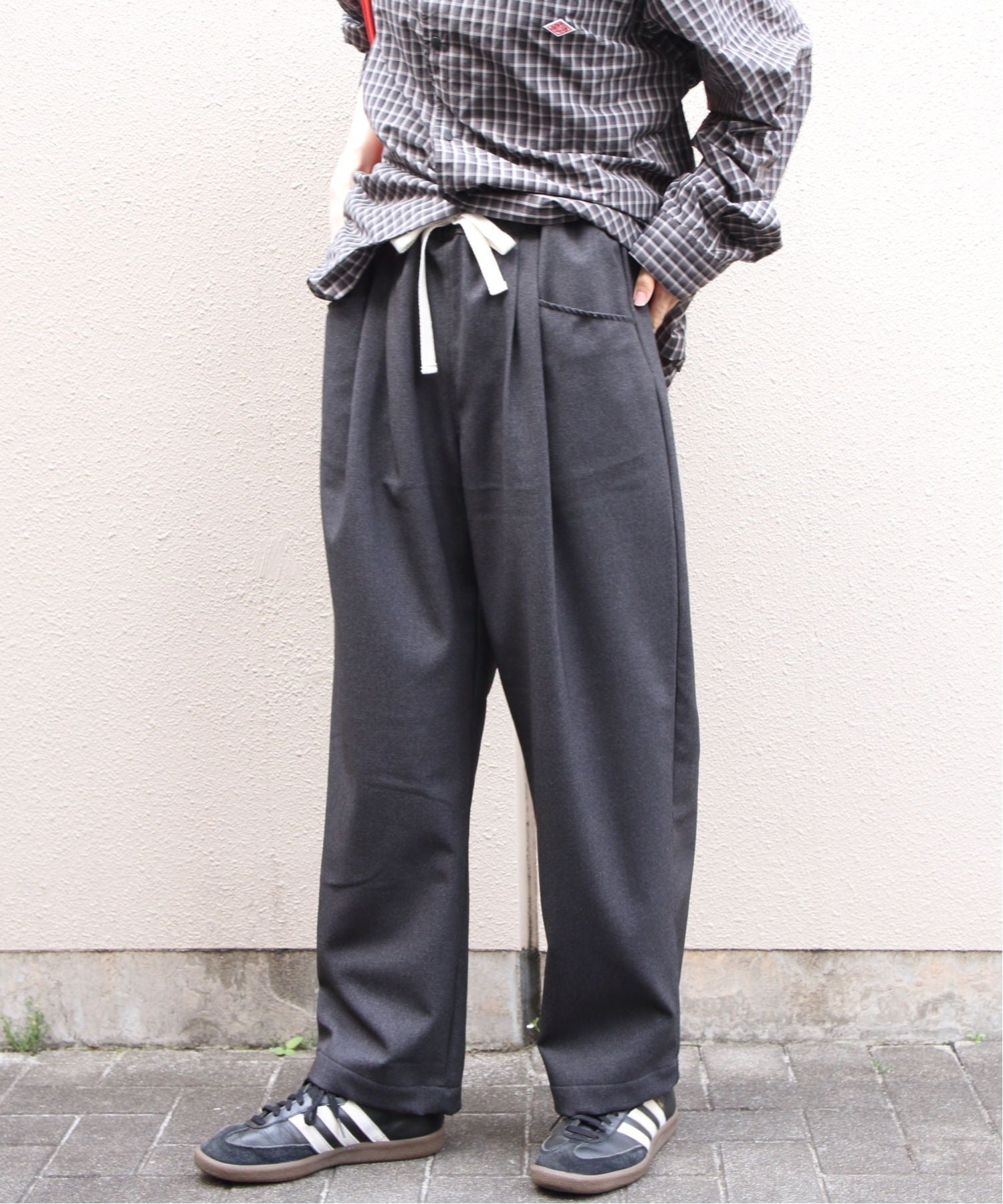 ダントン FLANNEL TUCK EASY PANTS E0274 FLP ステップス パンツ スラックス・ドレスパンツ グリーン ネイビー