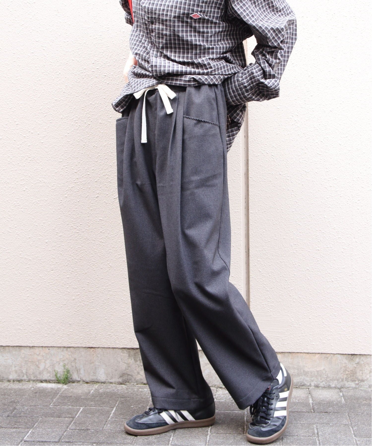 ダントン FLANNEL TUCK EASY PANTS E0274 FLP ステップス パンツ スラックス・ドレスパンツ グリーン ネイビー