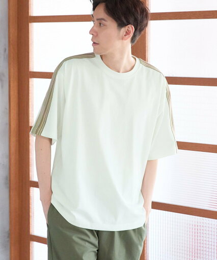 【SALE/34%OFF】LAKOLE 袖モチーフラインT半袖 ラコレ トップス カットソー・Tシャツ ホワイト ブラック グリーン 【SALE/34%OFF】LAKOLE 袖モチーフラインT半袖 ラコレ トップス カットソー・Tシャツ ホワイト ブラック グリーン