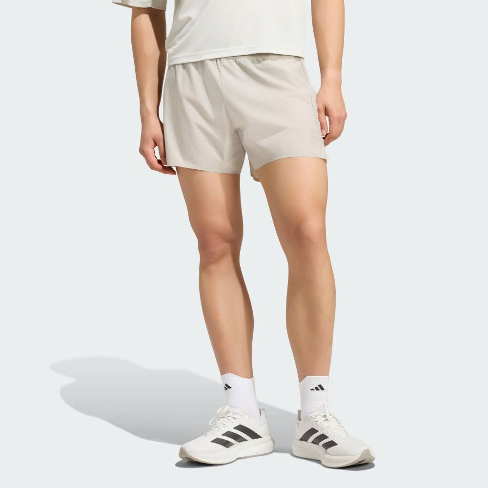 adidas（アディダス）【公式】アディダス adidas 返品可 DAY//O ランニングショーツDAY//Ø ランニングショーツ アディダスのランニングショーツは、パフォーマンスと快適さを追求する人のためにデザインされている。動きの自由度とパフォーマンスへの集中を重視するランナー向け。耐久性に優れたウーブンファブリックで作られたこのショーツは、軽やかな着心地。レギュラーフィットが動きをサポートし、すっきりとしたシルエットで重ね着しても、一枚で着ても決まる。アディダスは、技術的な精度と日常の快適さを兼ね備えた実用的なショーツを実現。目標を追いかけるときや、カジュアルなジョギングを楽しむときなど、様々な場面で活躍。 ランニングを日常で楽しむため、ランニングにおけるDAY1に向かっていく人をサポートする「DAY//Ø」コレクション。・レギュラーフィット・ナイロン100%・ダブルウィーブ構造・Brand：パフォーマンス・Sports：ランニング・Category：ウェア・服・商品番号：KU8459・色：Light Brown・モデル：VS728Other ColorRakuten Fashion adidasショップのパッケージ(外装箱や袋・包装材・梱包材)につきましては商品を保護する目的で用いているため、商品本体には含まれません。そのため、パッケージの破損・汚れやその他不具合については補償対象外となります。パッケージ破損を理由とした商品の返品・交換およびパッケージ部分のみの返品・交換は承ることができません。型番：KU8459-000-395 SD7600【採寸】サイズウエスト股下股上ヒップ裾回りJ/S66cm13cm32cm100cm57cmJ/M71cm13cm32cm105cm60cmJ/L73cm13cm32cm107cm61cmJ/XL78cm13cm33cm112cm64cmJ/2XL85cm13cm33cm118cm67cmJ/3XL92cm13cm34cm125cm71cm※ 上記の数値はそれぞれのサイズにおける製品の寸法を表しています。※ 商品によっては、表示の寸法から若干の誤差（1ー2cm）が発生する場合があります。※ 同じサイズでも、製品の素材の特徴やデザインによって着用感が異なる場合があります。商品のサイズについて【商品詳細】サイズ：J/S、J/M、J/L、J/XL、J/2XL、J/3XL洗濯機洗い可※画面上と実物では多少色具合が異なって見える場合もございます。ご了承ください。商品のカラーについてadidas（アディダス）【公式】アディダス adidas 返品可 DAY//O ランニングショーツDAY//Ø ランニングショーツ アディダスのランニングショーツは、パフォーマンスと快適さを追求する人のためにデザインされている。動きの自由度とパフォーマンスへの集中を重視するランナー向け。耐久性に優れたウーブンファブリックで作られたこのショーツは、軽やかな着心地。レギュラーフィットが動きをサポートし、すっきりとしたシルエットで重ね着しても、一枚で着ても決まる。アディダスは、技術的な精度と日常の快適さを兼ね備えた実用的なショーツを実現。目標を追いかけるときや、カジュアルなジョギングを楽しむときなど、様々な場面で活躍。 ランニングを日常で楽しむため、ランニングにおけるDAY1に向かっていく人をサポートする「DAY//Ø」コレクション。・レギュラーフィット・ナイロン100%・ダブルウィーブ構造・Brand：パフォーマンス・Sports：ランニング・Category：ウェア・服・商品番号：KU8459・色：Light Brown・モデル：VS728Other ColorRakuten Fashion adidasショップのパッケージ(外装箱や袋・包装材・梱包材)につきましては商品を保護する目的で用いているため、商品本体には含まれません。そのため、パッケージの破損・汚れやその他不具合については補償対象外となります。パッケージ破損を理由とした商品の返品・交換およびパッケージ部分のみの返品・交換は承ることができません。型番：KU8459-000-395 SD7600【採寸】サイズウエスト股下股上ヒップ裾回りJ/S66cm13cm32cm100cm57cmJ/M71cm13cm32cm105cm60cmJ/L73cm13cm32cm107cm61cmJ/XL78cm13cm33cm112cm64cmJ/2XL85cm13cm33cm118cm67cmJ/3XL92cm13cm34cm125cm71cm※ 上記の数値はそれぞれのサイズにおける製品の寸法を表しています。※ 商品によっては、表示の寸法から若干の誤差（1ー2cm）が発生する場合があります。※ 同じサイズでも、製品の素材の特徴やデザインによって着用感が異なる場合があります。商品のサイズについて【商品詳細】サイズ：J/S、J/M、J/L、J/XL、J/2XL、J/3XL洗濯機洗い可※画面上と実物では多少色具合が異なって見える場合もございます。ご了承ください。商品のカラーについて