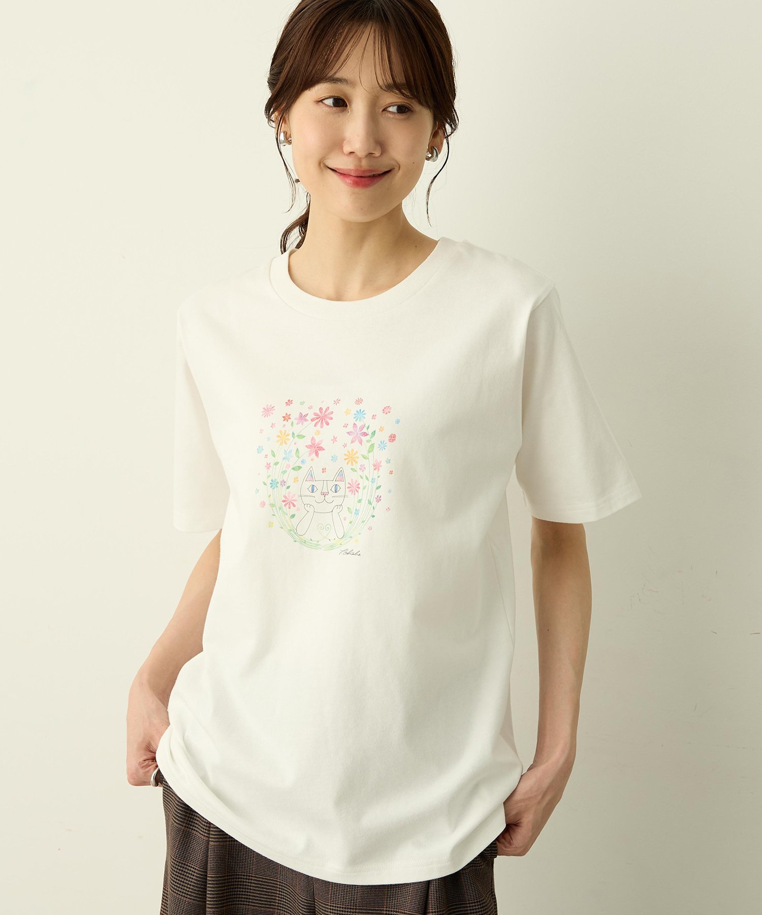 A/C DESIGN BY ALPHA CUBIC おかべてつろう「もすこし力をぬいて生きてみようかな」Tシャツ エーシーデザインバイアルファキュービック トップス カットソー・Tシャツ ピンク ホワイト
