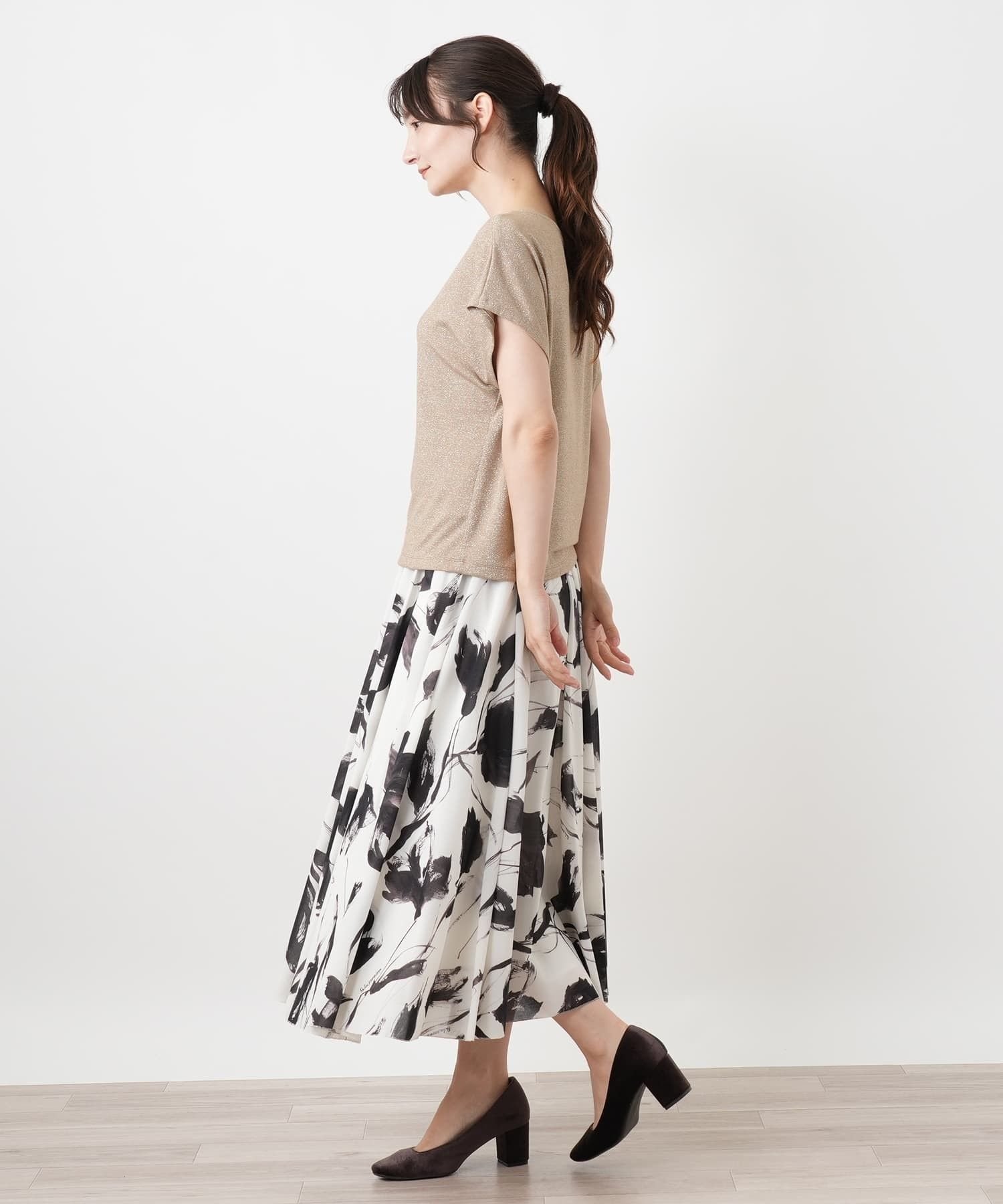 Leilian ラメフレンチスリーブニット【ROCHAS Premiere】 レリアン トップス カットソー・Tシャツ ブラウン