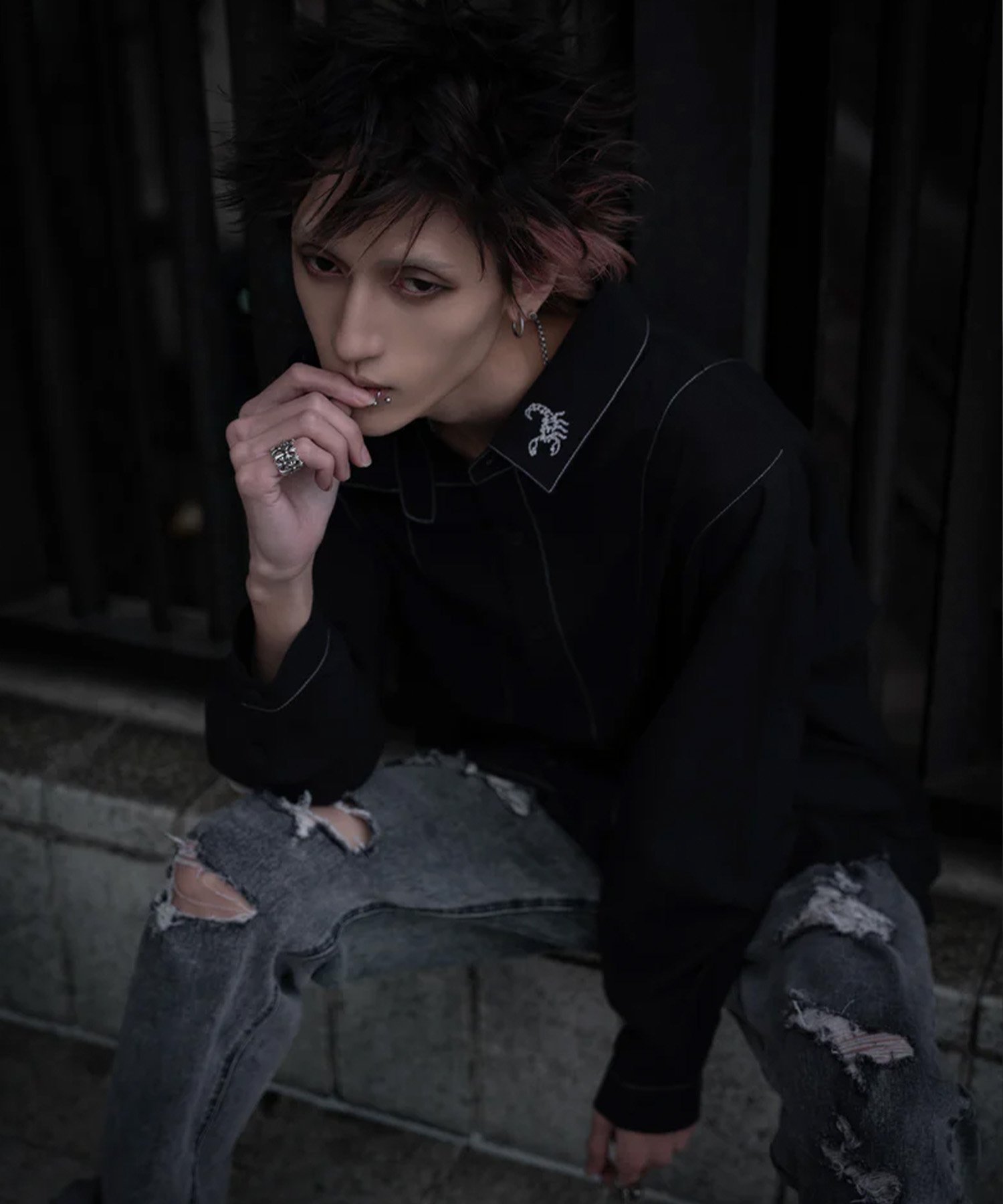LHP gibous/ギボス/Sheer Stitch Scorpion Shirt エルエイチピー トップス シャツ・ブラウス ブラック