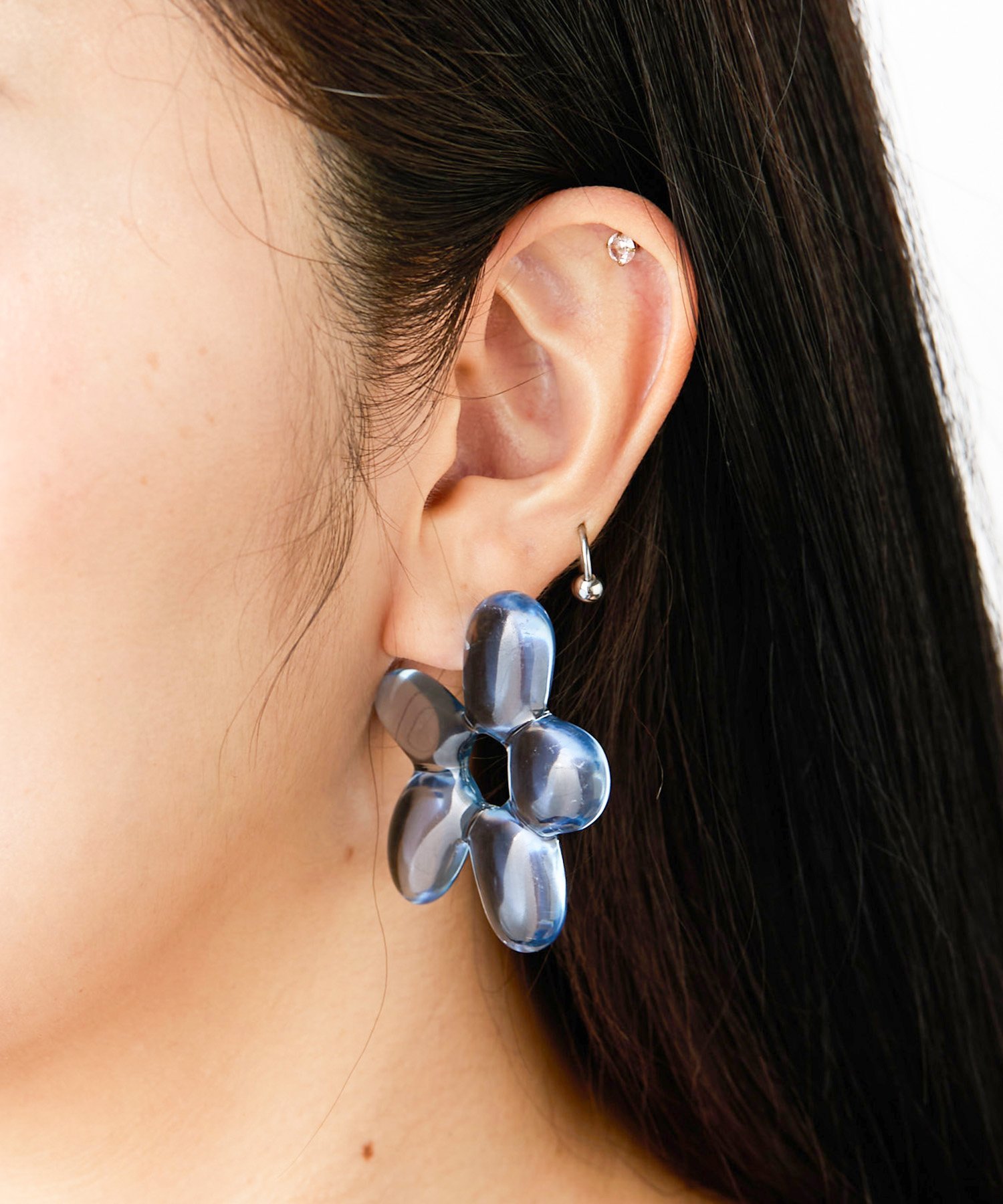 【SALE／50%OFF】Casselini Casselini(キャセリーニ)クリアフラワーピアス キャセリーニ アクセサリー・腕時計 ピアス ブルー