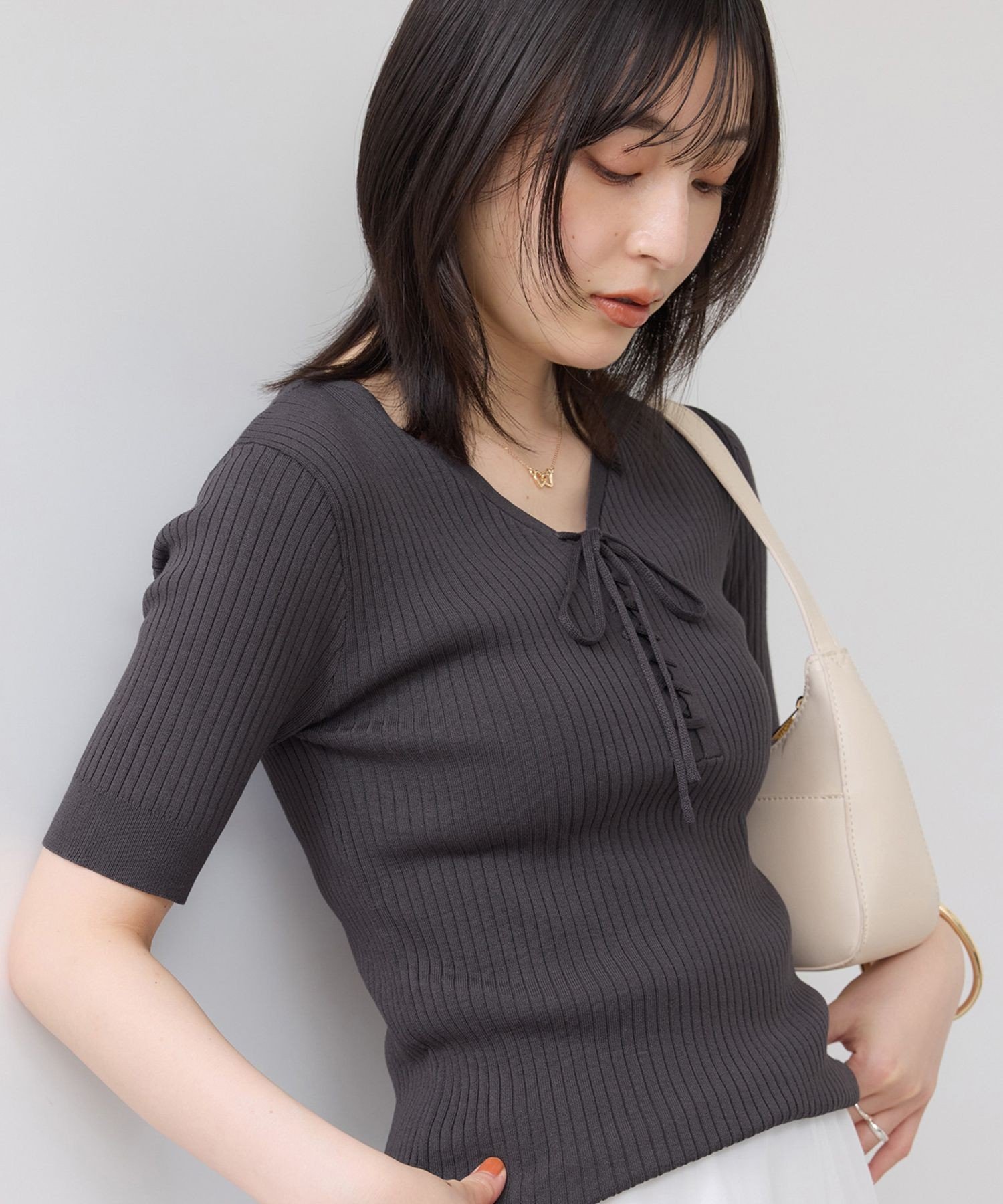 VIS レースアップハーフスリーブニット ビス トップス ニット グレー ブルー ベージュ