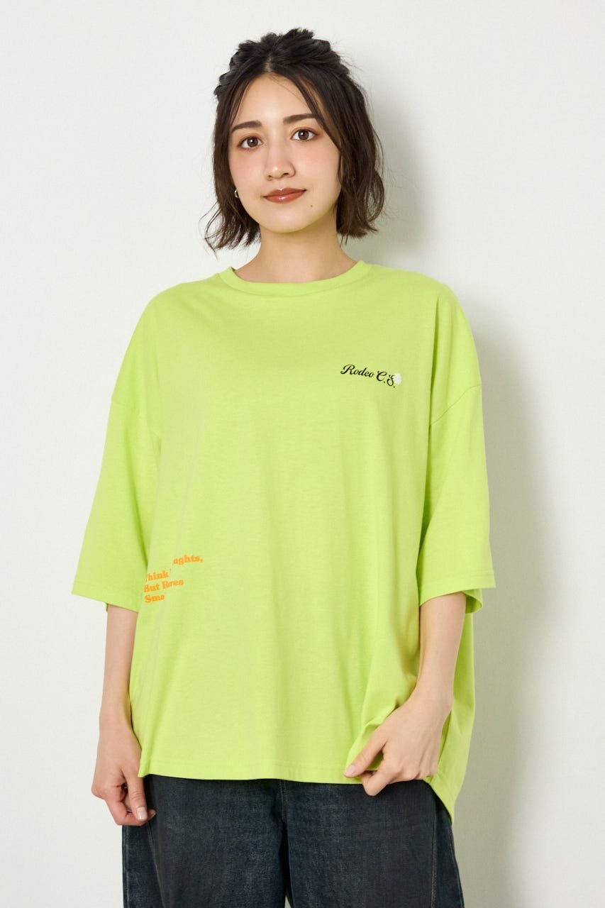 RODEO CROWNS WIDE BOWL フラワースクリプトロゴ5分袖Tシャツ ロデオクラウンズワイドボウル トップス カットソー・Tシャツ ピンク ホワイト ブラック