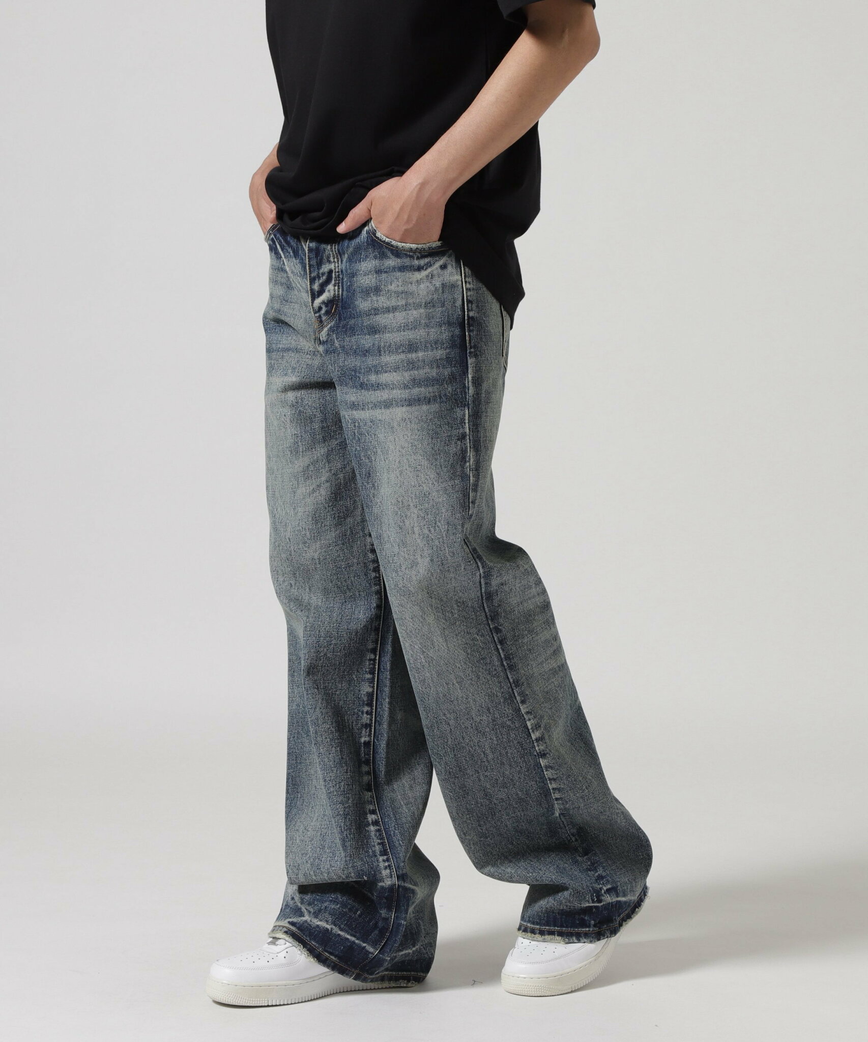 ROYAL FLASH Valabasas/バラバサス/Mr.BAGGY DENIM ロイヤルフラッシュ パンツ ジーンズ・デニムパンツ ブルー ブラック【送料無料】