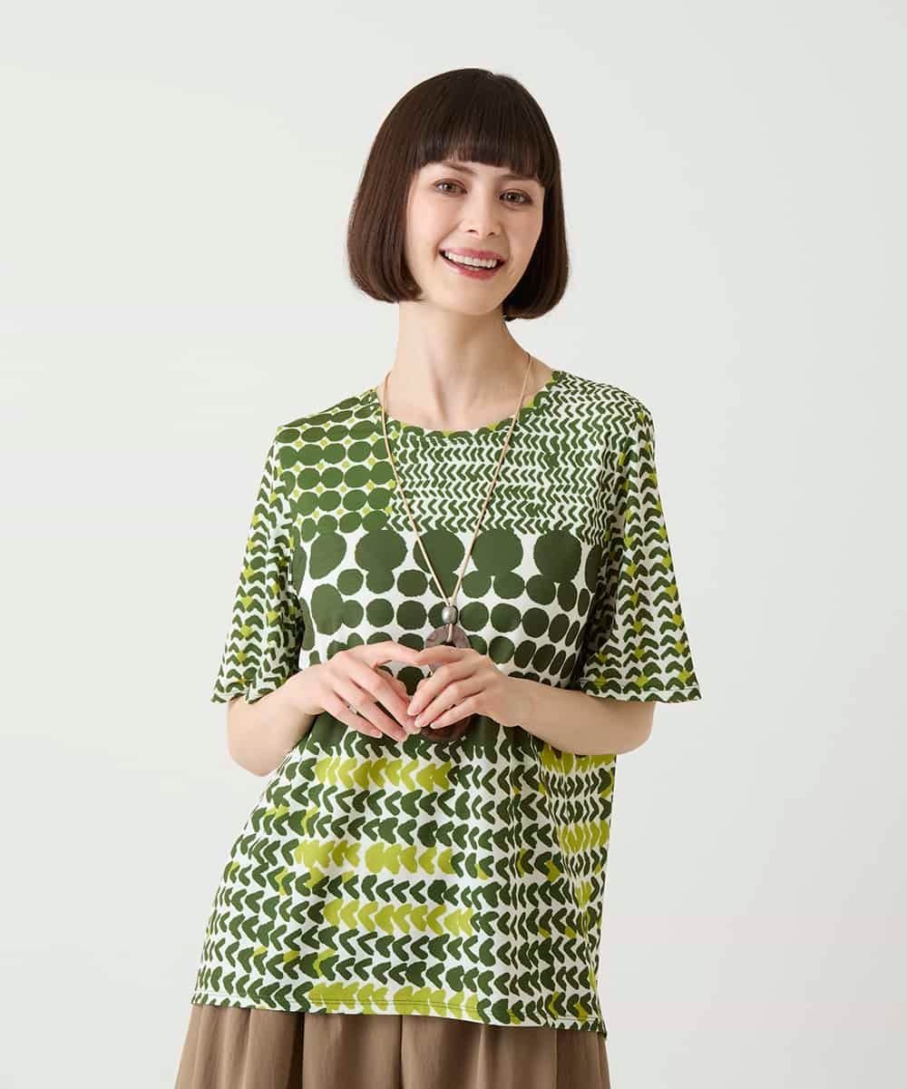 HIROKO BIS GRANDE グラフィカルデザインカットソー /洗濯機で洗える ヒロコ ビス グランデ トップス カットソー・Tシャツ グリーン