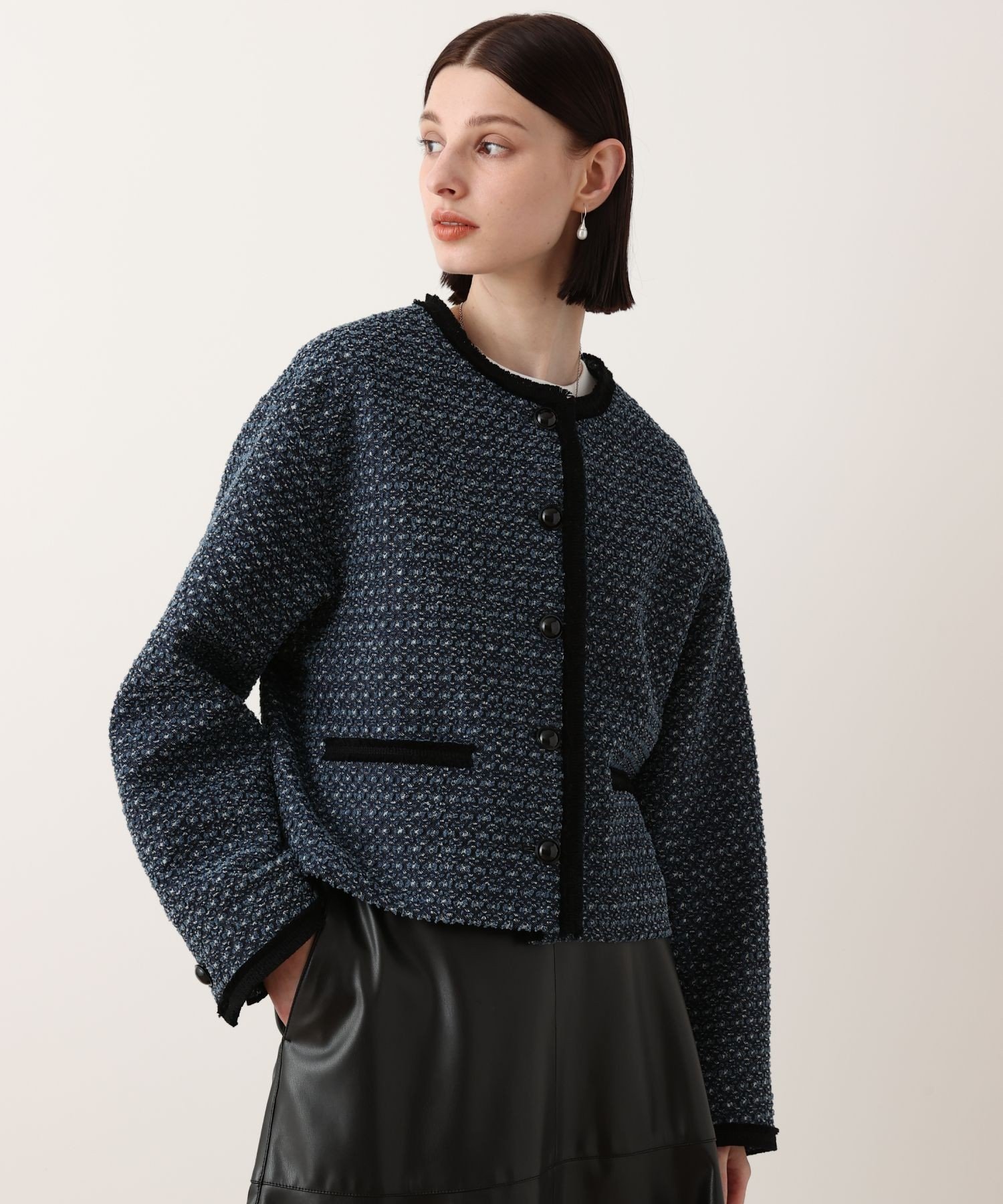 allureville ツイードデニムノーカラージャケット アルアバイル ジャケット・アウター ノーカラージャケット ブルー【送料無料】