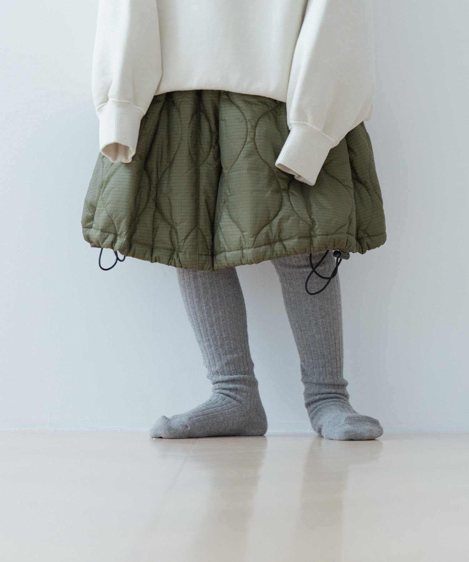 【SALE／20%OFF】LOWRYS FARM キルティングスカート ローリーズファーム スカート ミニスカート ホワイト ブラック カーキグリーンのサムネイル