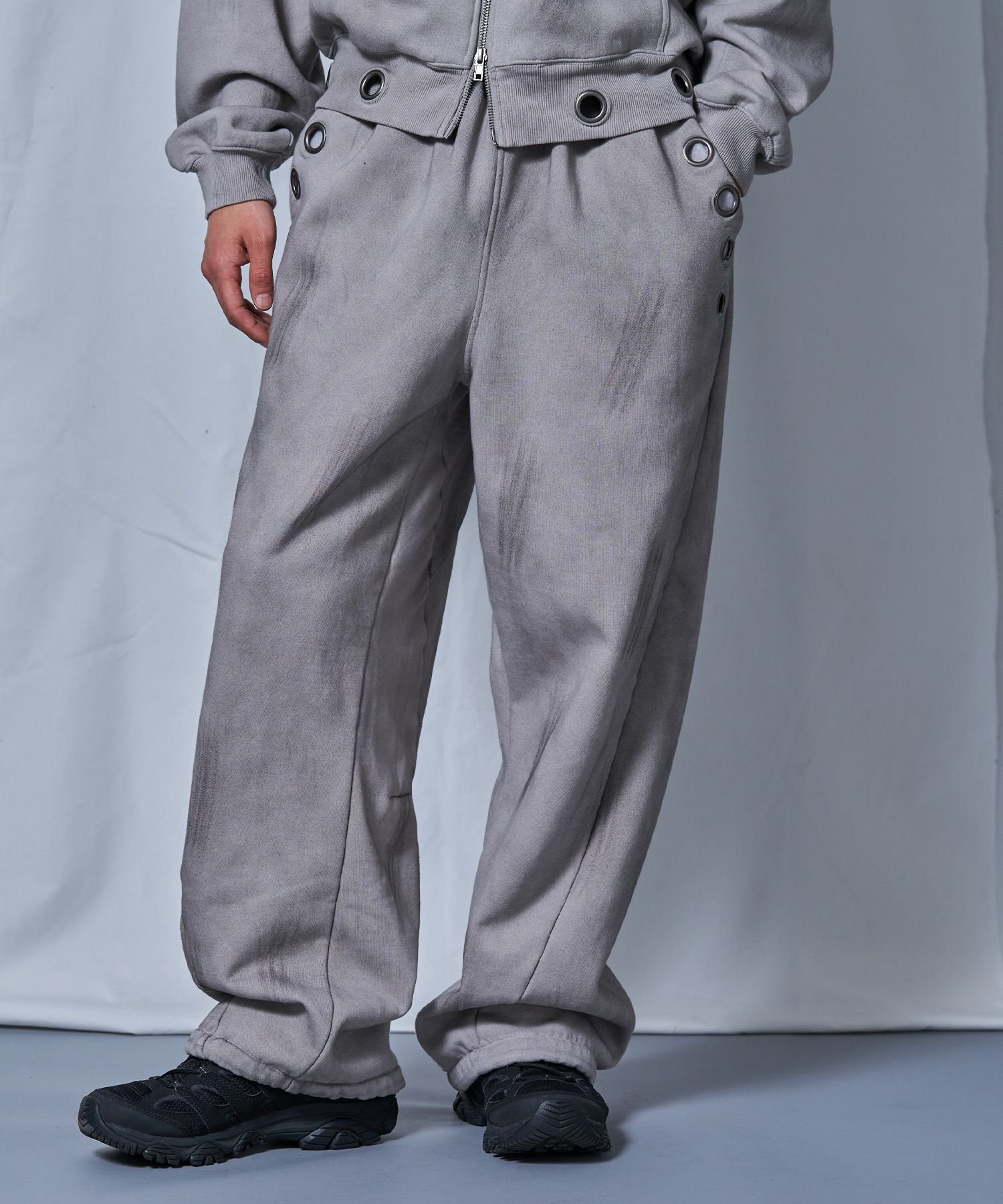 B ONE SOUL *新色追加【sqnz(エスキュンズ)】sqnz fade sweat pants / スウェット パンツ 加工 ハトメ スタッズ 裏起毛≪SET UP着用可能≫ ナバル パンツ その他のパンツ グレー ブラック ピンク【送料無料】