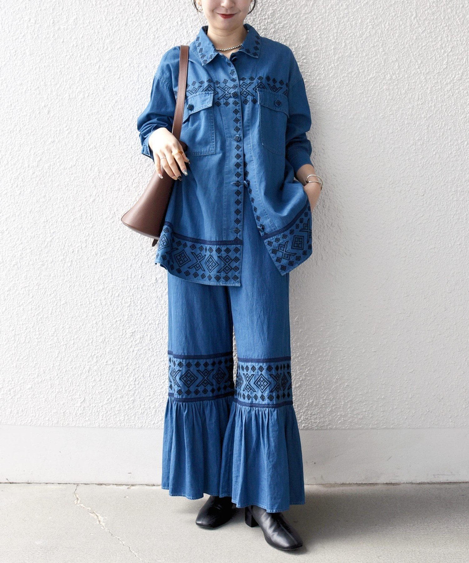 【SALE／40%OFF】SHIPS any bon_meur:＜洗濯機可能＞エンブロイダリー ギャザー フレア デニム イージー パンツ シップス パンツ その他のパンツ ブルー【送料無料】