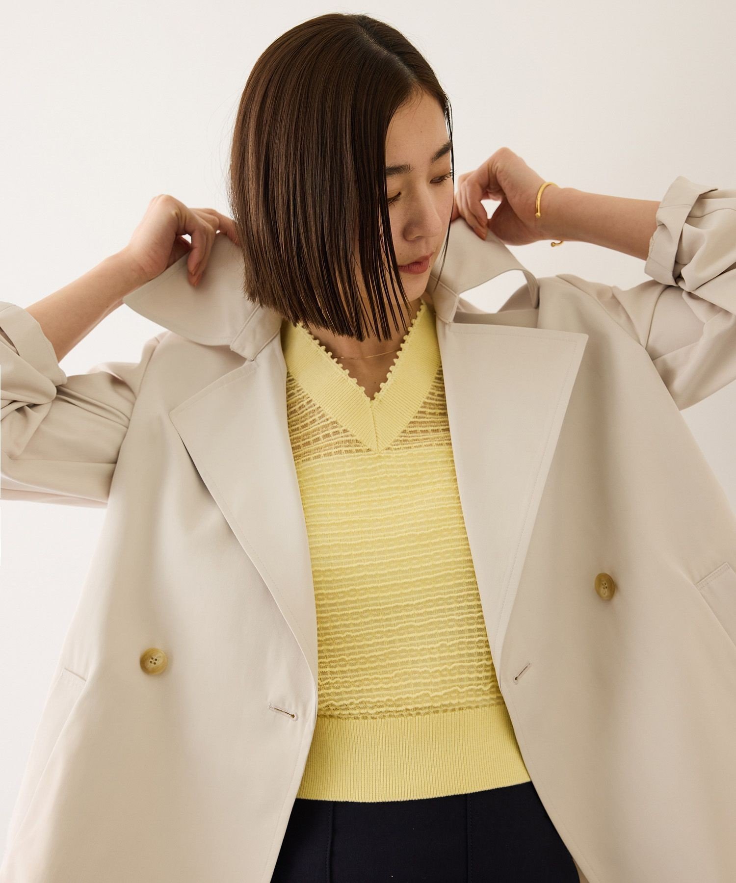 ROPE' 【撥水】ライトハーフトレンチコート ロペ ジャケット・アウター トレンチコート ホワイト ベージュ【送料無料】