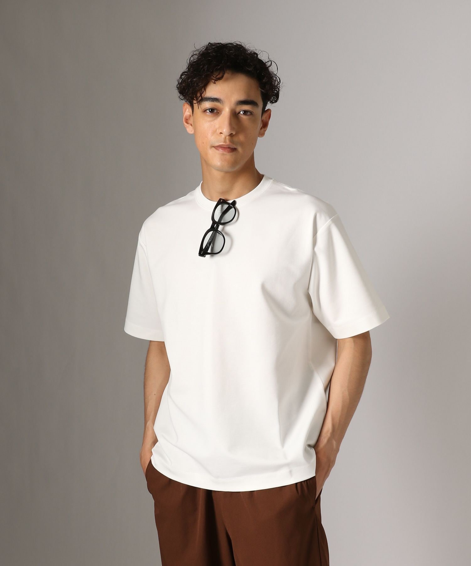 シルケットピグメントTシャツ ベイフロー トップス カットソー・Tシャツ グレー ホワイト ブラウン ブルー