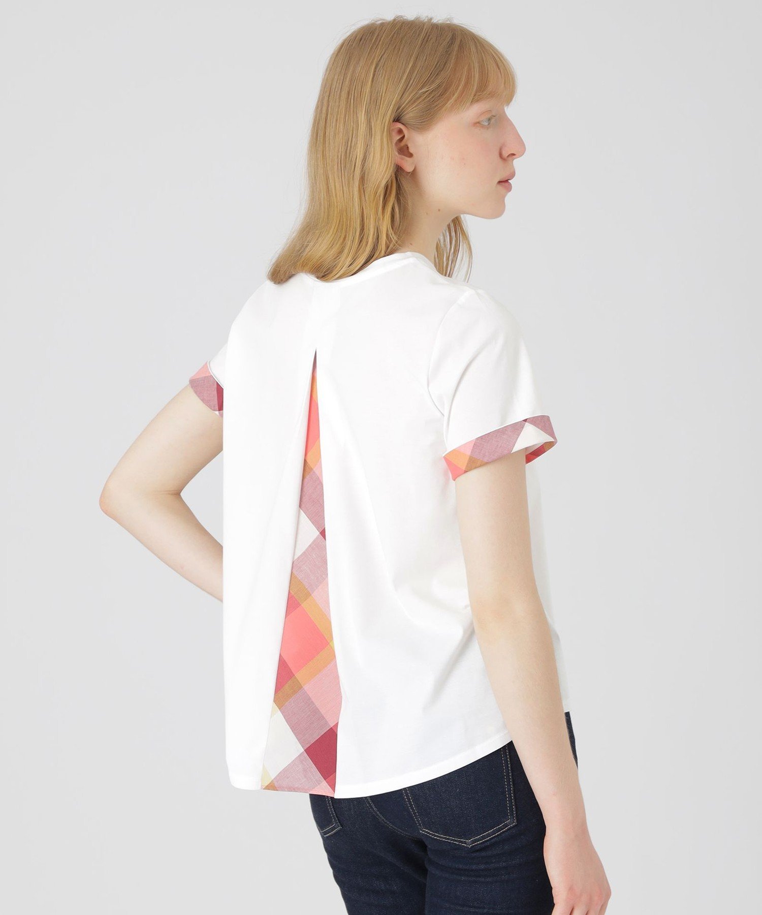 BLUE LABEL CRESTBRIDGE バックチェック切り替えTシャツ ブルーレーベル / ブラックレーベル・クレストブリッジ トップス その他のトップス ホワイト ベージュ ネイビー