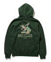 BEAMS PLUS END. Clarks ORIGINALS BEAMS PLUS / Pullover Sweat Ski Club Print ビームス メン トップス パーカー フーディー グリーン【送料無料】