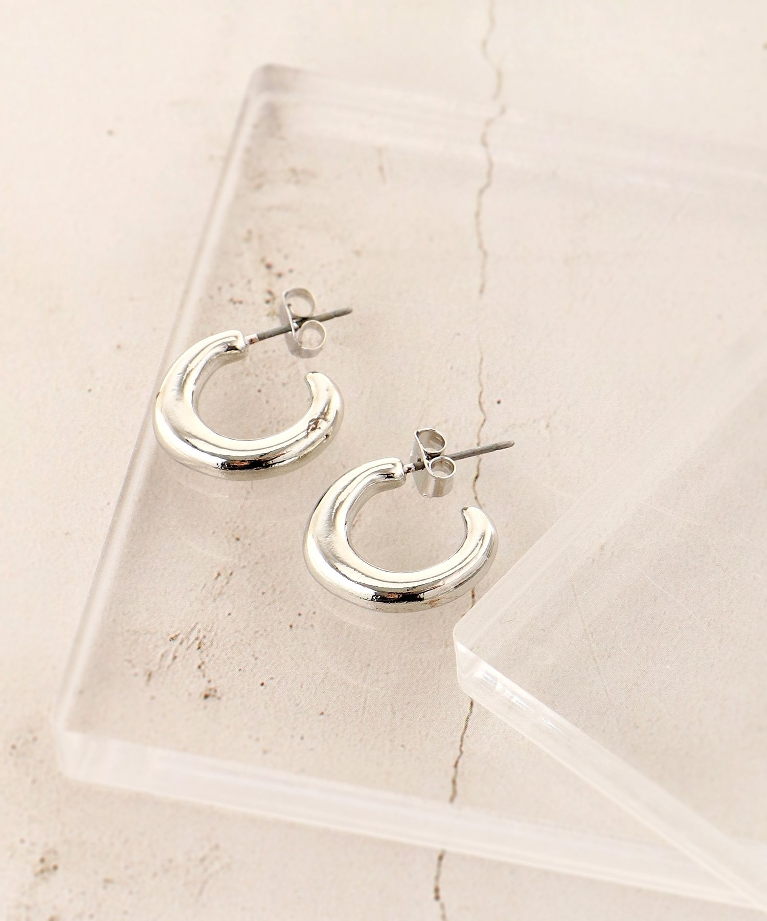 【SALE／30%OFF】le.coeur blanc ミニフープピアス ルクールブラン アクセサリー・...