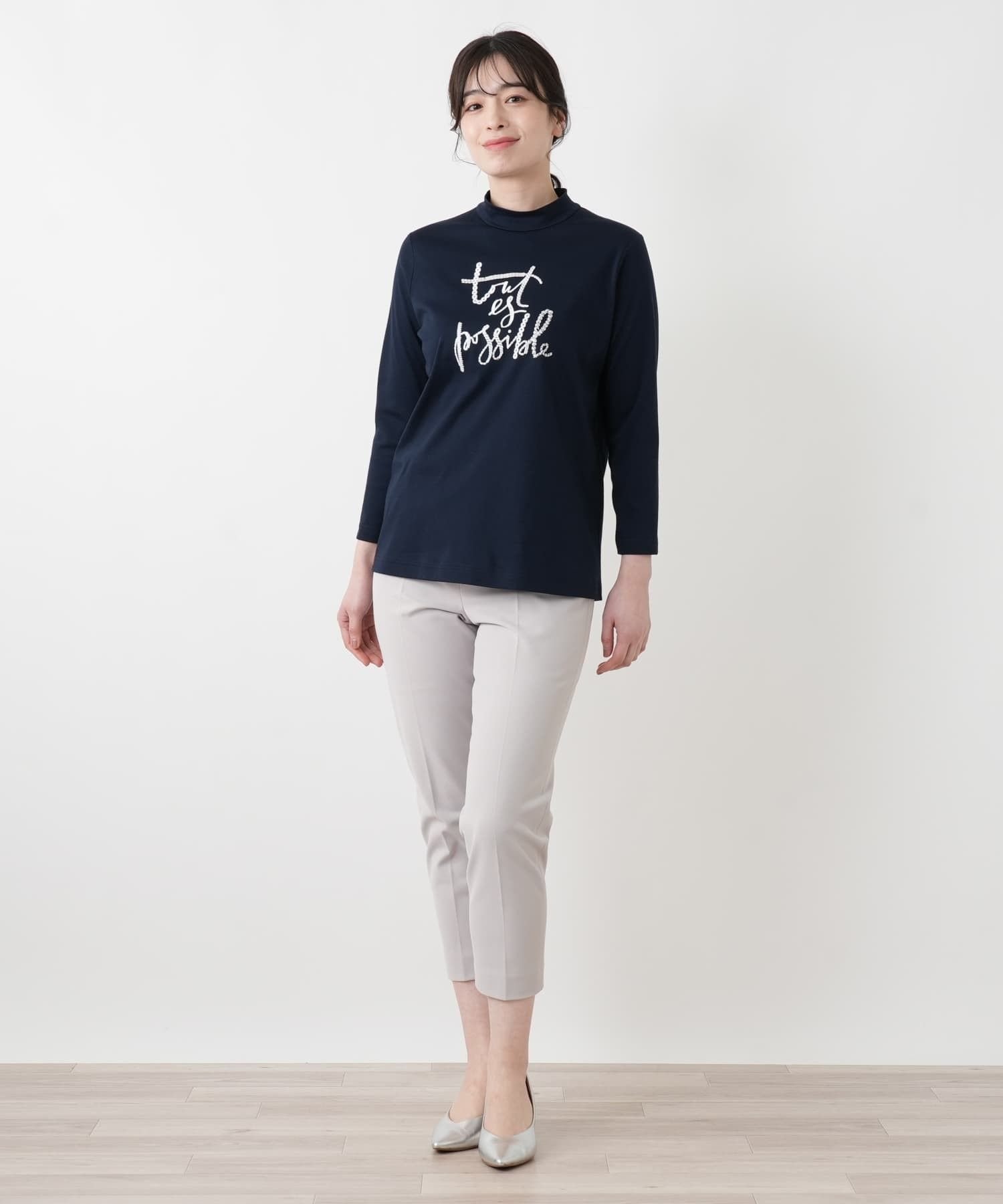 Leilian 刺繍ハイネックカットソー【MUSE BY ROCHAS Premiere】 レリアン トップス カットソー・Tシャツ ホワイト ネイビー