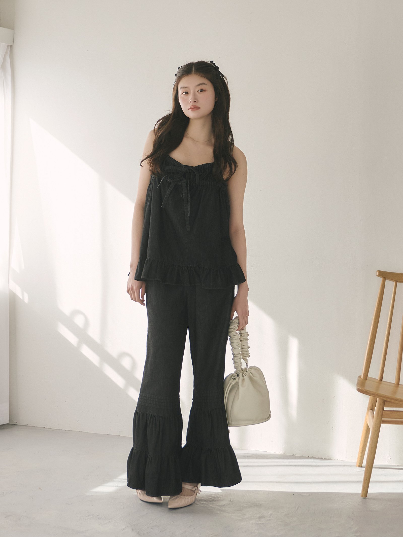 Olu. ギャザーフレアバックリボンデニムトップス[セットアップ可能] オルドット トップス カットソー・Tシャツ ネイビー ブラック