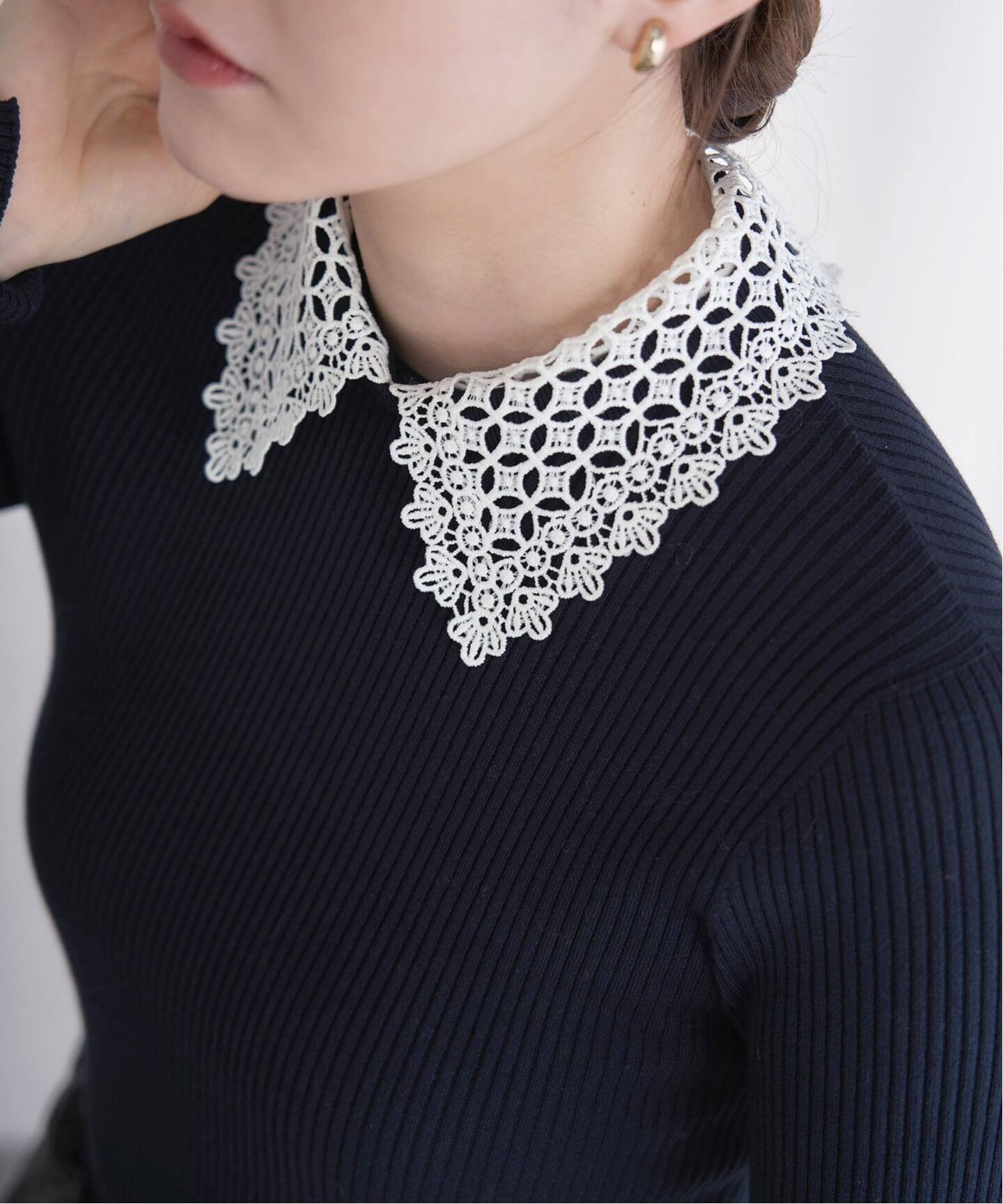 IENA 《追加予約》レース襟 RIBホールガーメントプルオーバー イエナ トップス ニット ネイビー【送料無料】のサムネイル