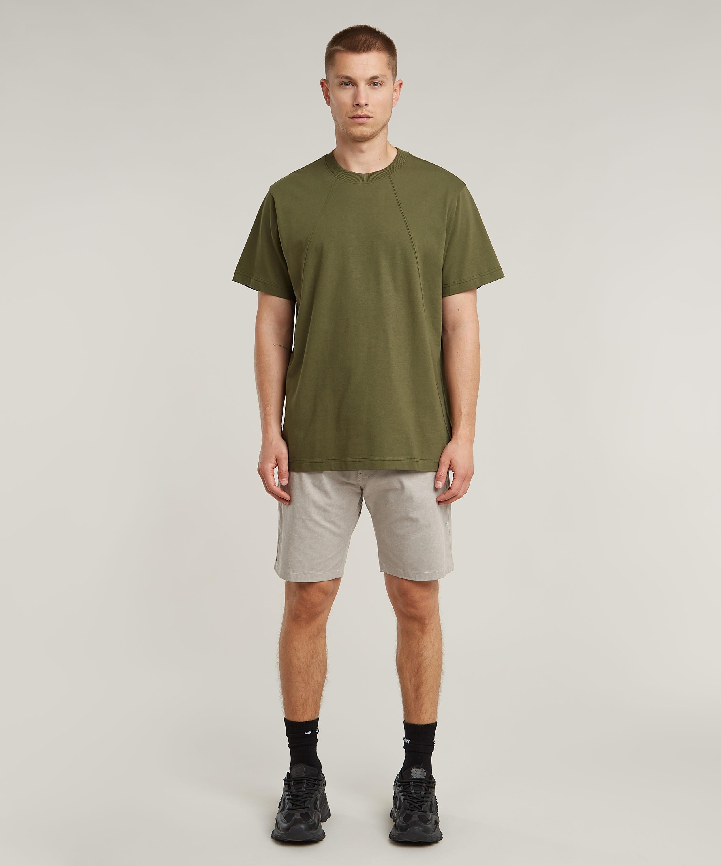 【公式ショップ】Seam Detail Loose T-Shirt/フロントシームデザインオーバーサイズTシャツ ジースターロゥ トップス カットソー・Tシャツ グリーン
