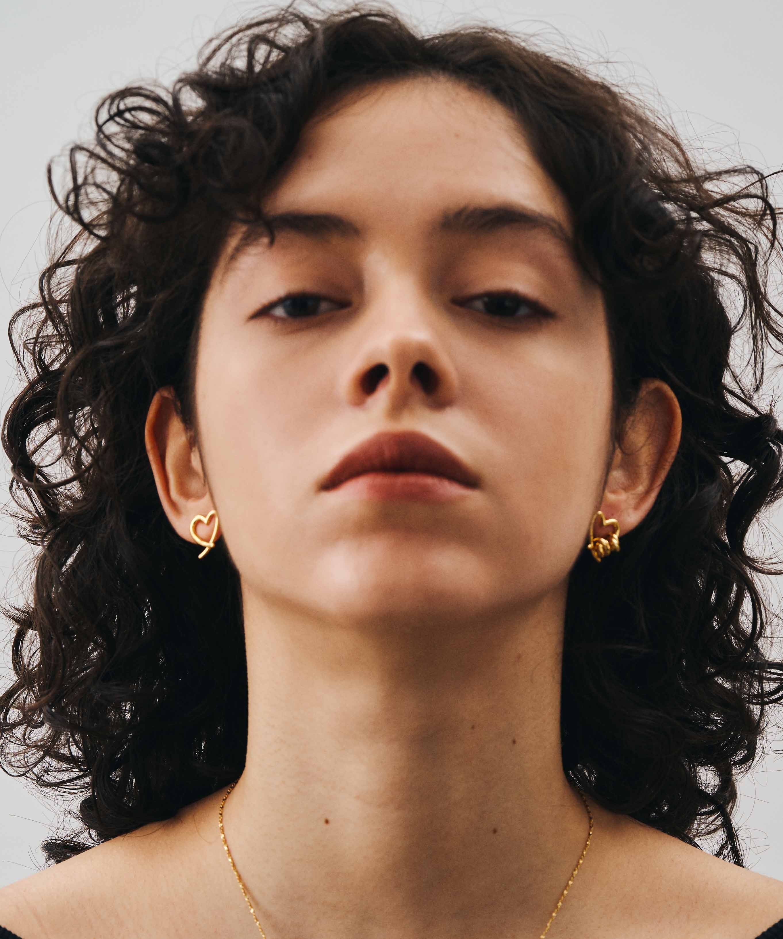 LAPUIS 【2024秋冬新作 先行予約】LAPUIS(ラピュイ)Line Coil Heart pierced earrings M キャセリーニ アクセサリー・腕時計 ピアス ゴールド【送料無料】