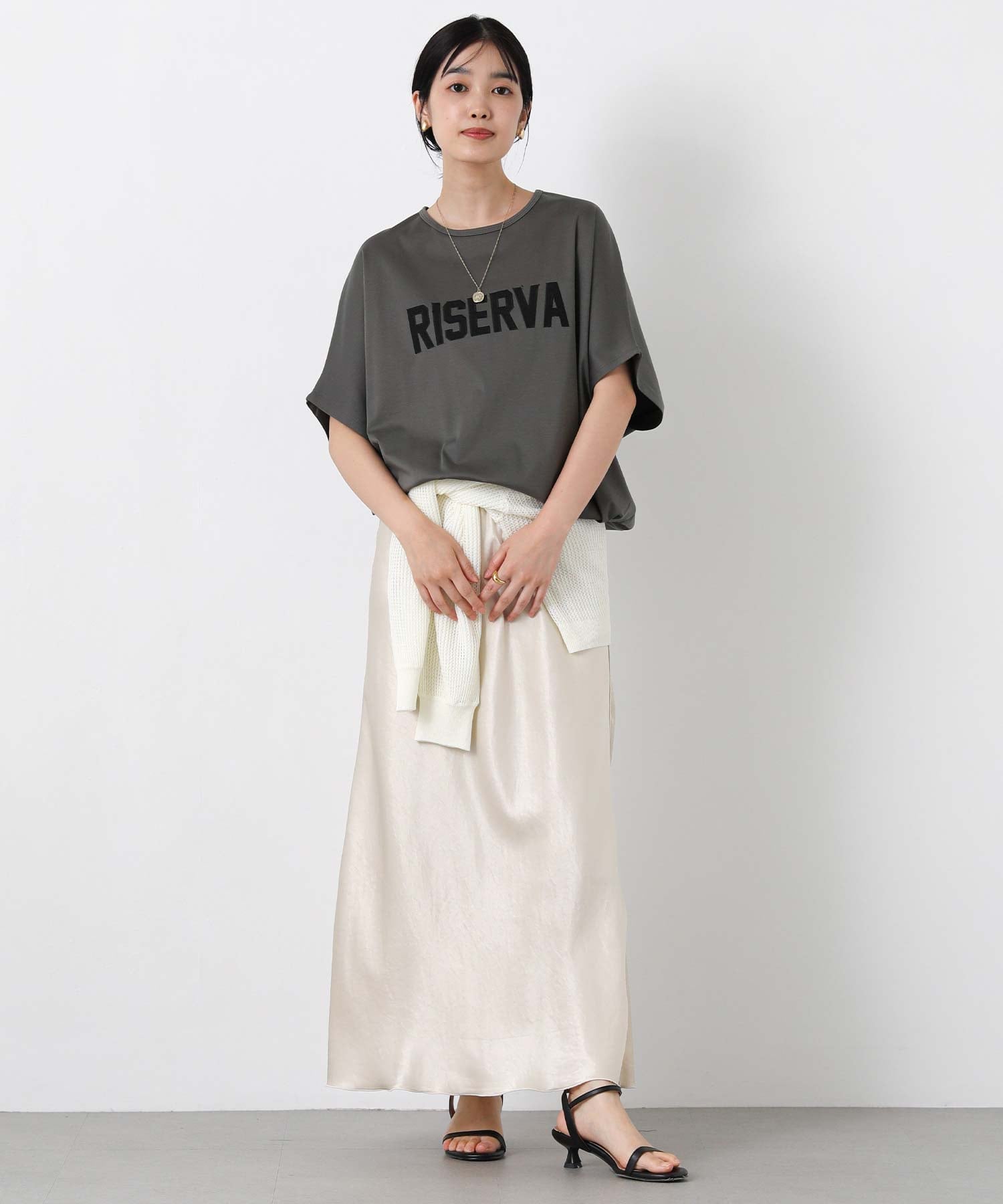 Gready Brilliant/(W)2_RISERVAドルマン グレディブリリアン トップス カットソー・Tシャツ ホワイト グレー