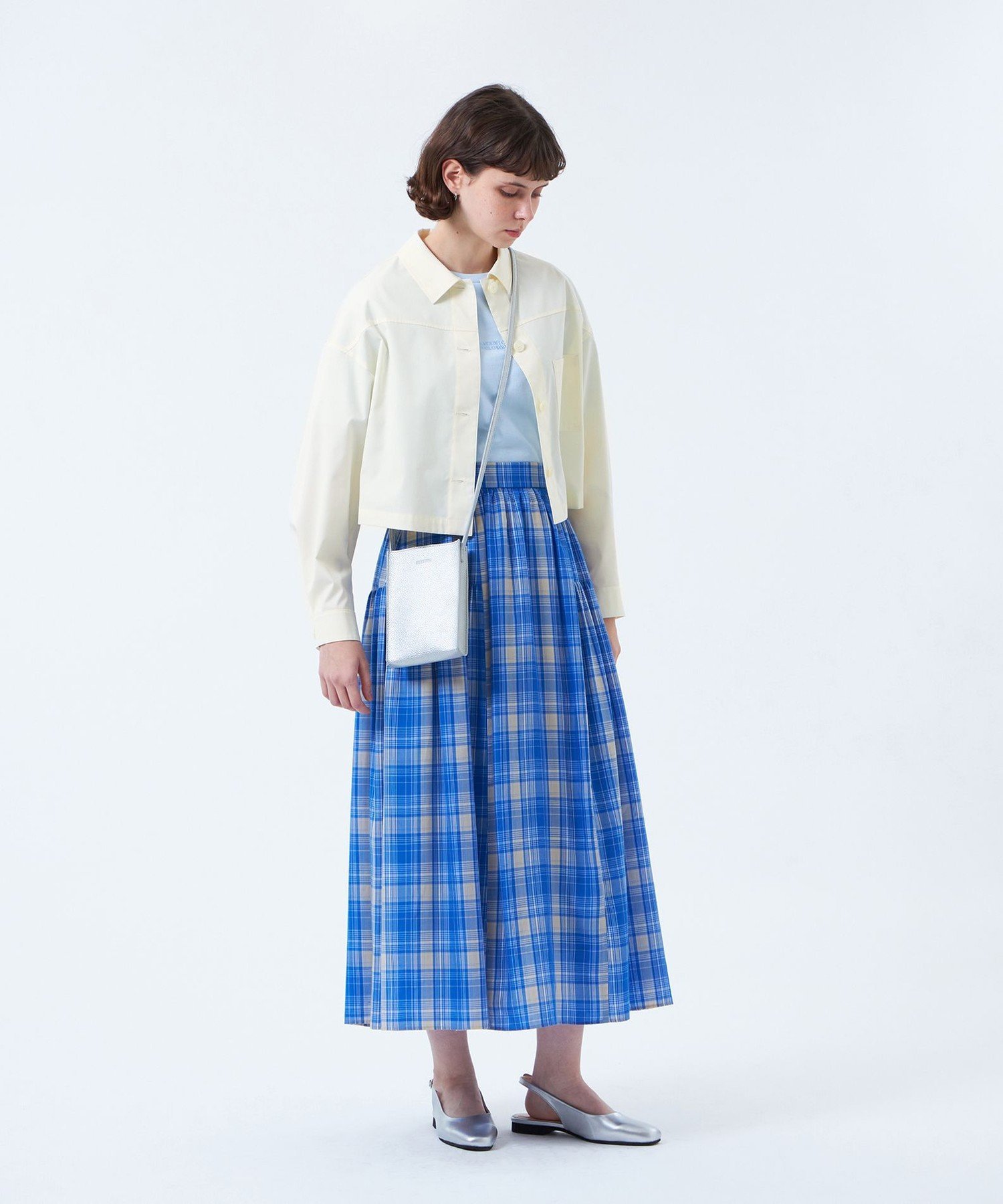 【SALE／56%OFF】MACKINTOSH PHILOSOPHY クロップドシャツブルゾン マッキントッシュ フィロソフィー トップス シャツ・ブラウス ブルー ホワイト【送料無料】