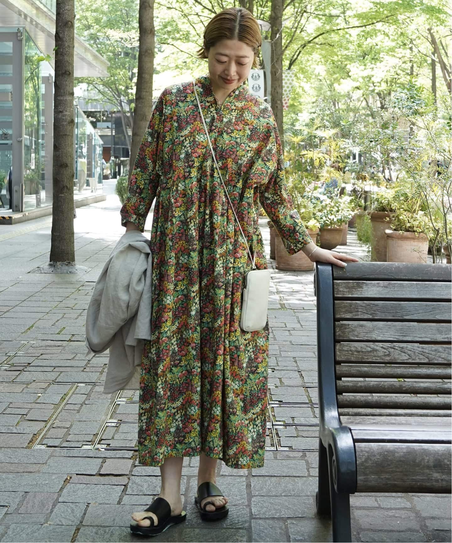 journal standard luxe 《予約》リバティフラワー ampleプルワンピース ジャーナルスタンダード ラックス ワンピース・ドレス ワンピース カーキグリーン【送料無料】