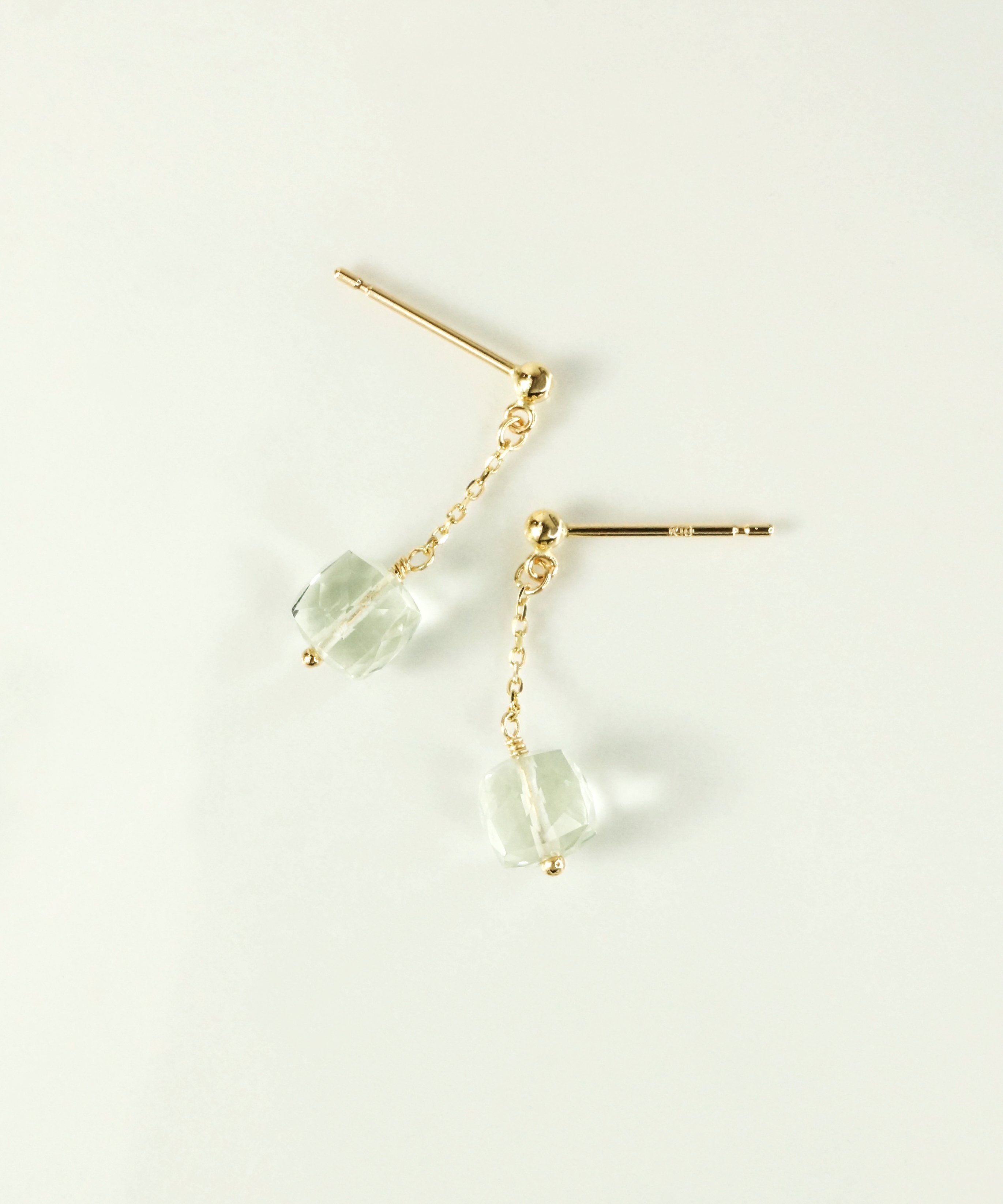 anq. 【anq.】K10・ショートチェーン ポストピアス グリーンアメジスト/シャンパンクォーツ クークロワッサン アクセサリー・腕時計 ピアス グリーン【送料無料】