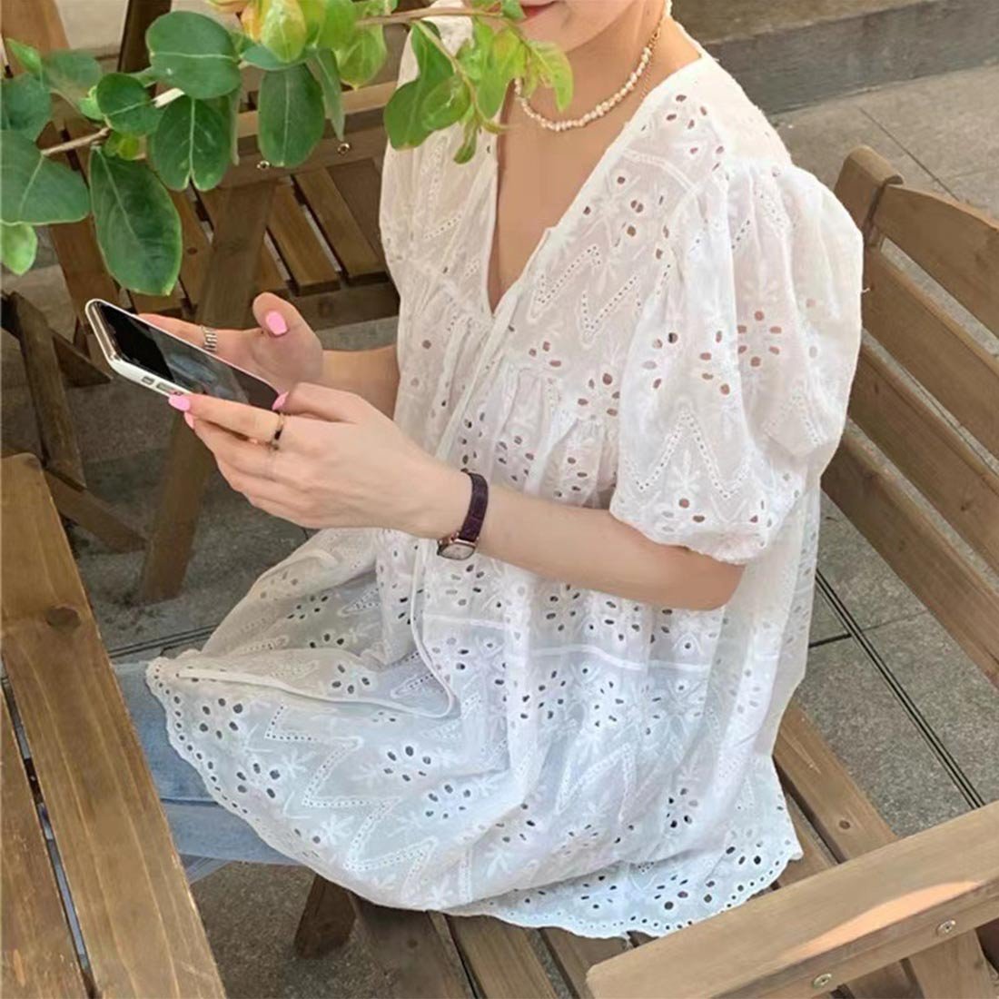 【SALE／70%OFF】maison de LATIR フレアスリーブブラウス 夏 オフィス 花柄刺繍レースブラウス メゾンドラティール トップス シャツ・ブラウス ホワイト