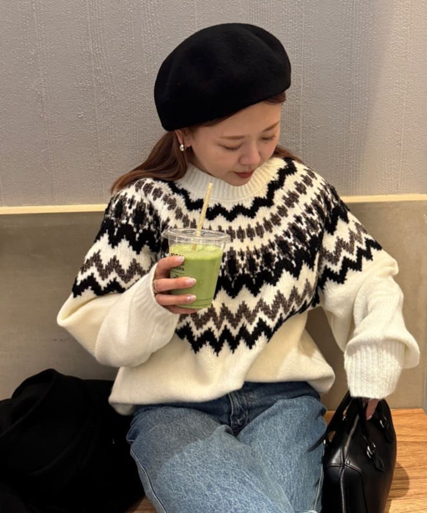 Discoat 【暖かおしゃれ見え/ユニセックス】求心柄オーバーニット ディスコート トップス ニット グレー ブラウン ホワイト【送料無料】