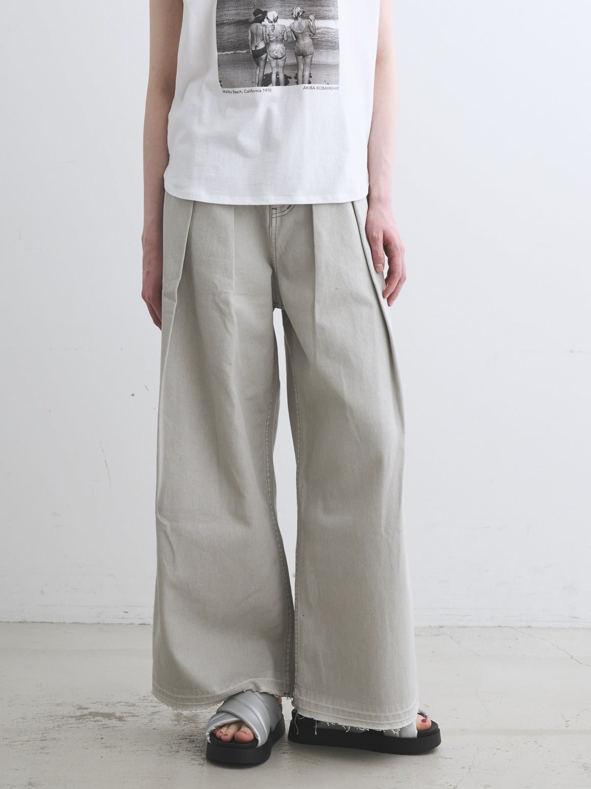 three dots Tint denim pants スリードッツ パンツ その他のパンツ ブルー ホワイト レッド グリーン