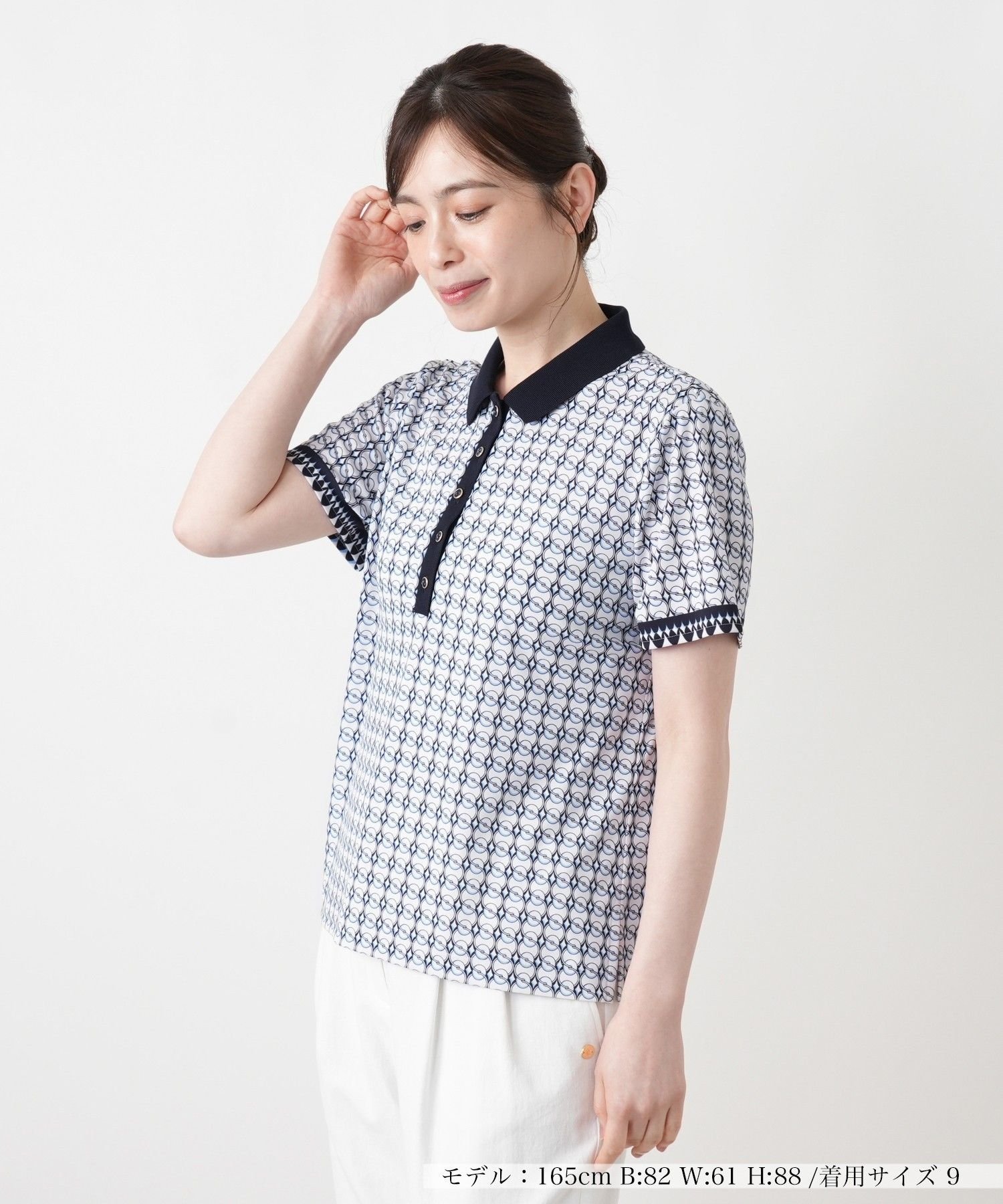 【SALE／20%OFF】Leilian 幾何学柄ポロシャツ【Leilian WHITE LABEL】 レリアン トップス ポロシャツ ネイビー ブラック【送料無料】