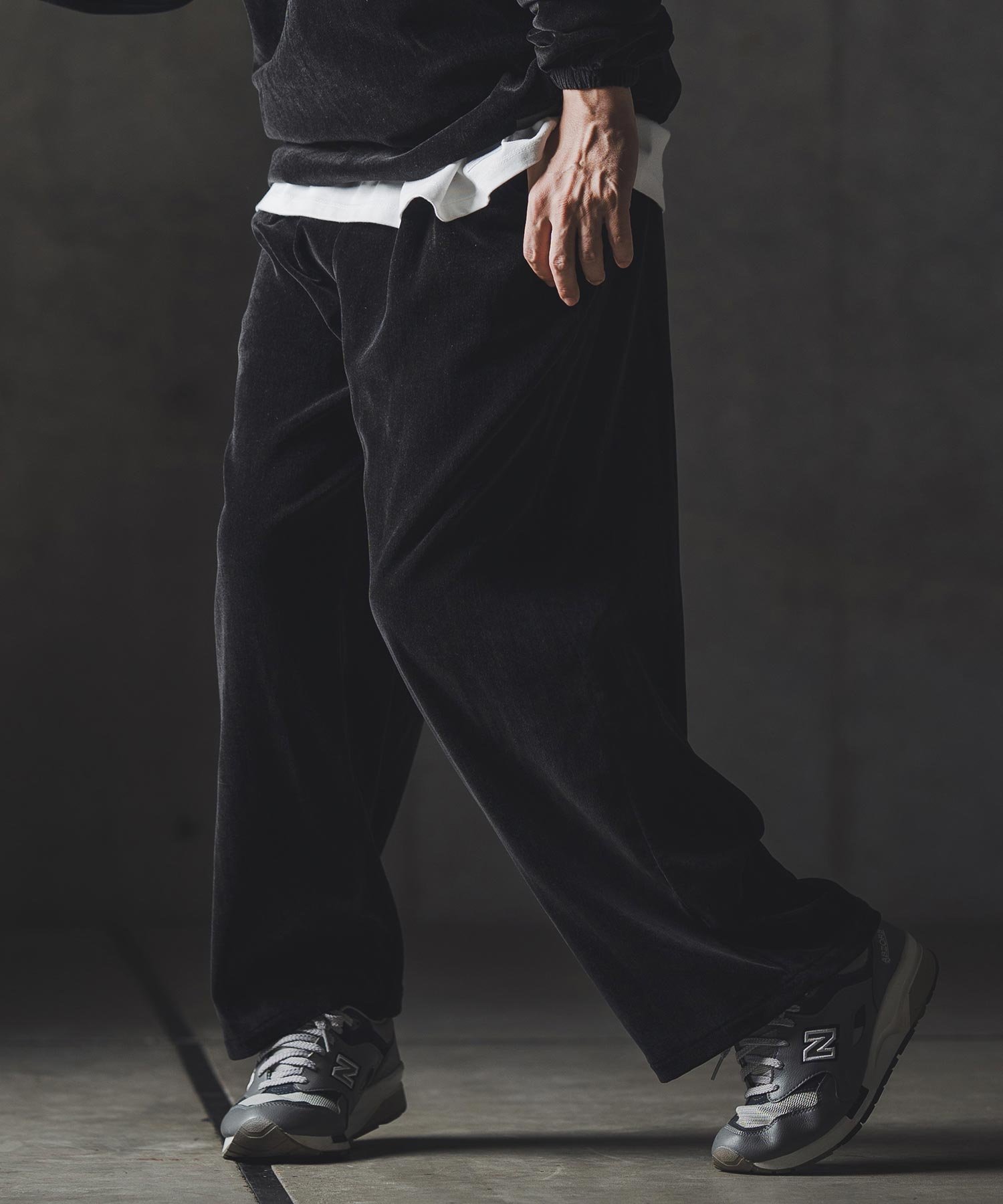 GLIMCLAP mp13873-Velour fabric wide-leg trousers ベロアパンツ カンビオ パンツ その他のパンツ ブラック グレー【送料無料】