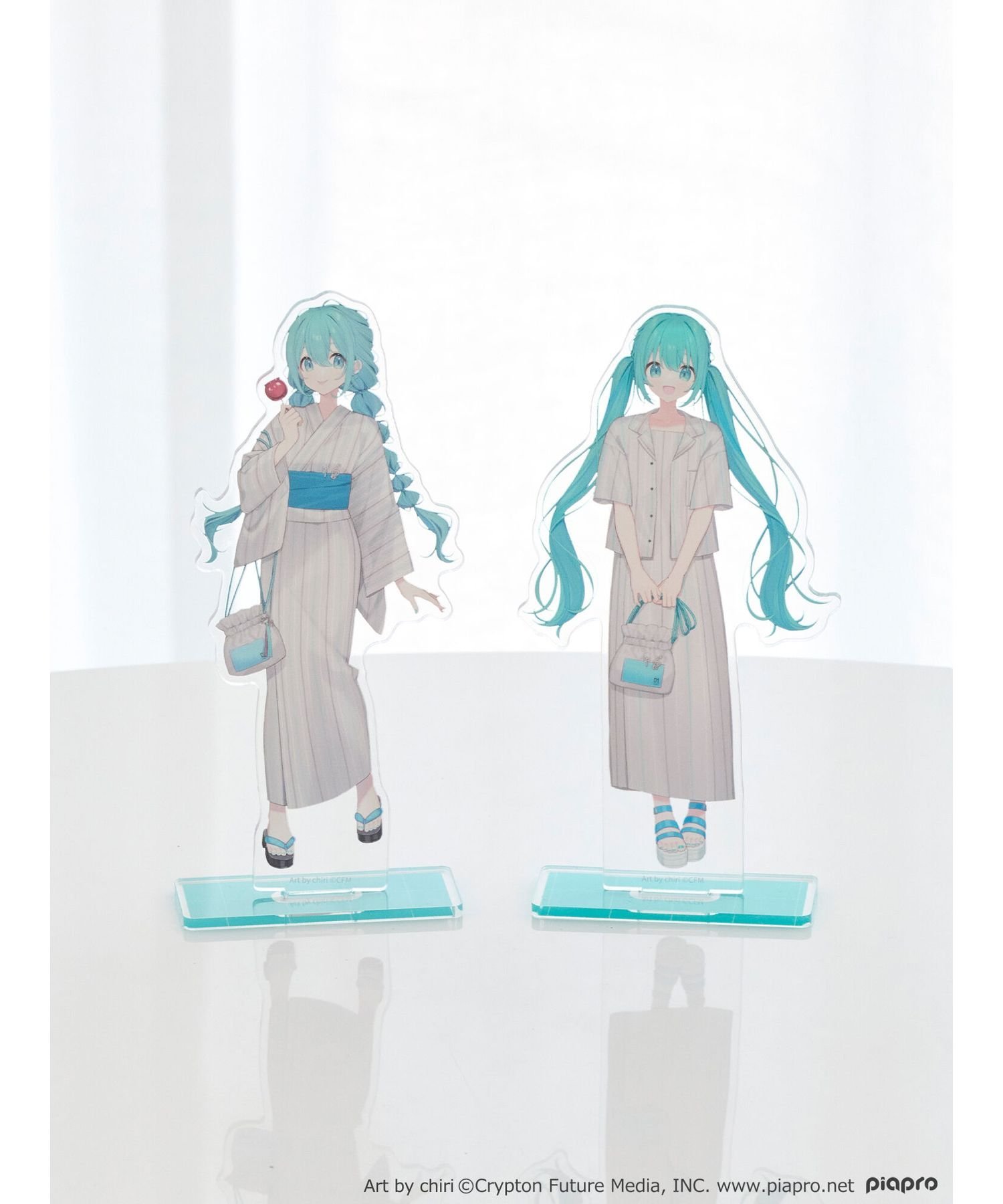 earth music&ecology Japan Label 初音ミク アクリルスタンドセット アースミュージック&エコロジー ファッション雑貨 その他のファッション雑貨 レッド